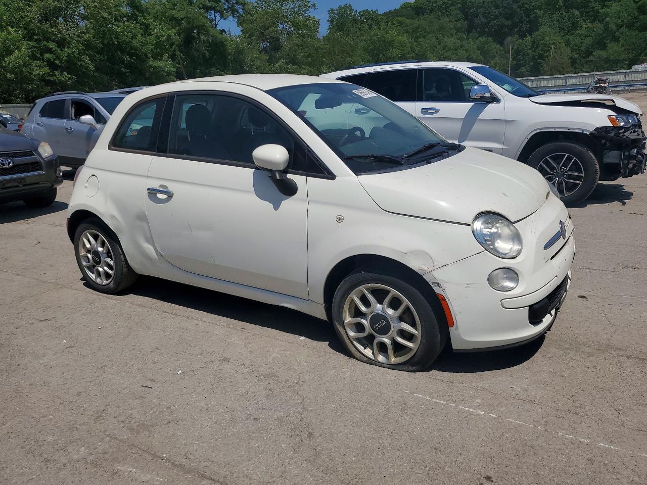 2015 Fiat 500 Pop White vin: 3C3CFFAR8FT549893