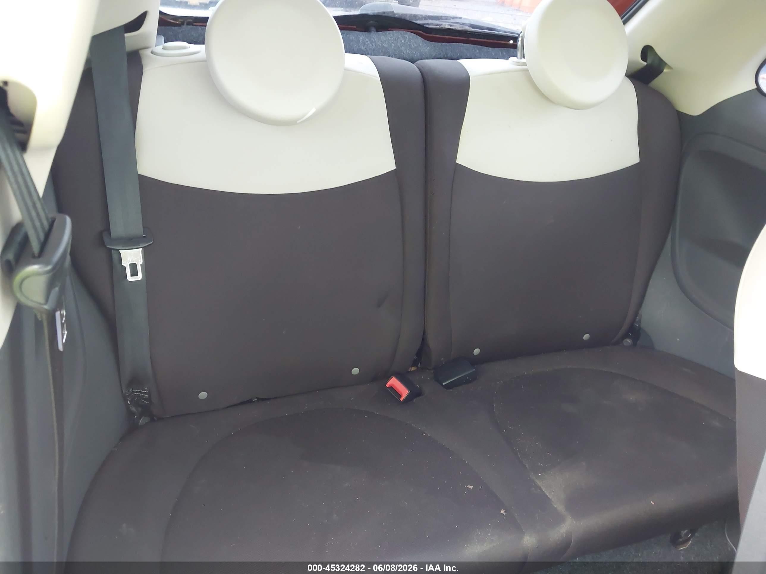 2012 Fiat 500 Pop Orange vin: 3C3CFFAR9CT270285