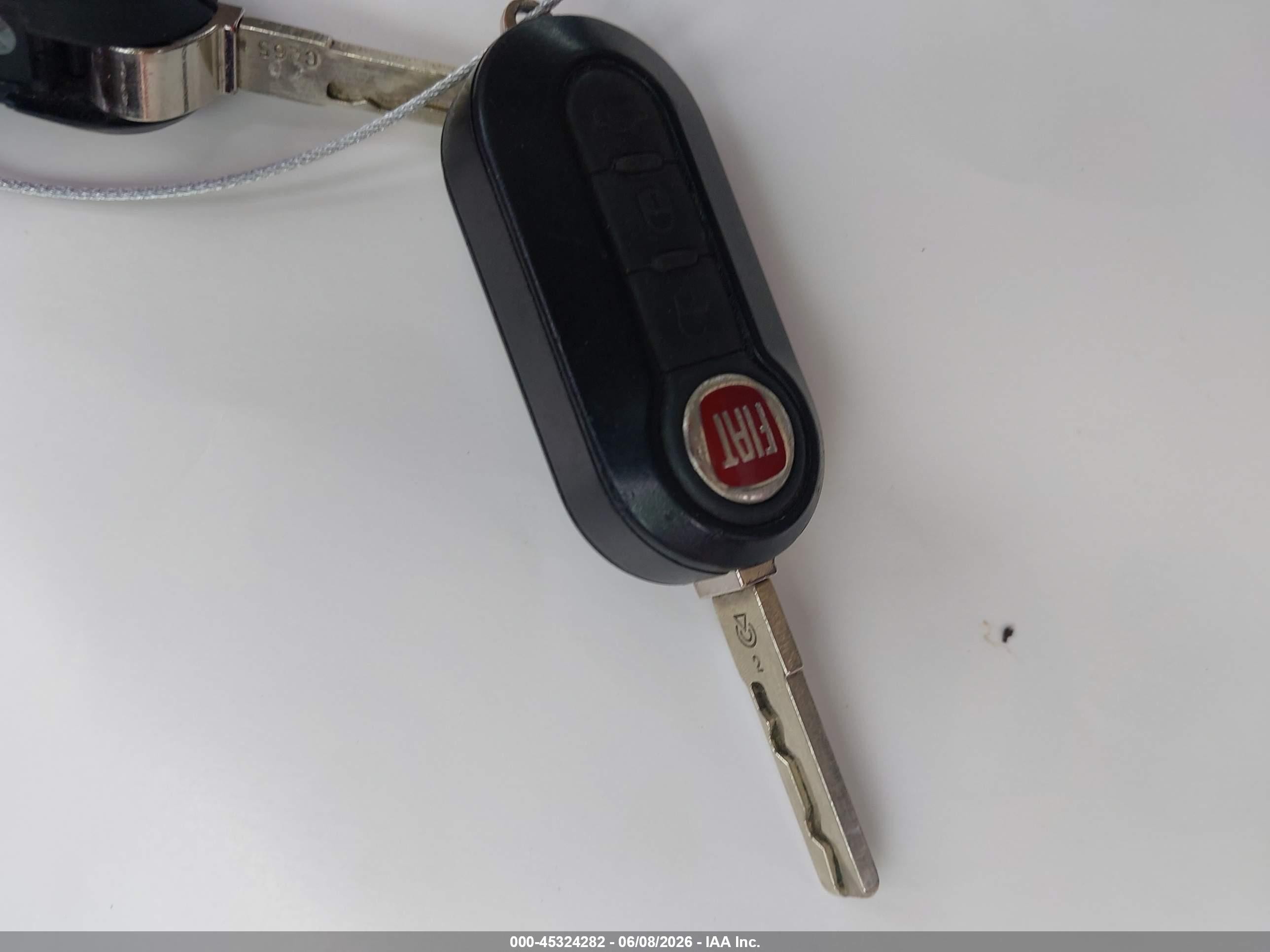 2012 Fiat 500 Pop Orange vin: 3C3CFFAR9CT270285