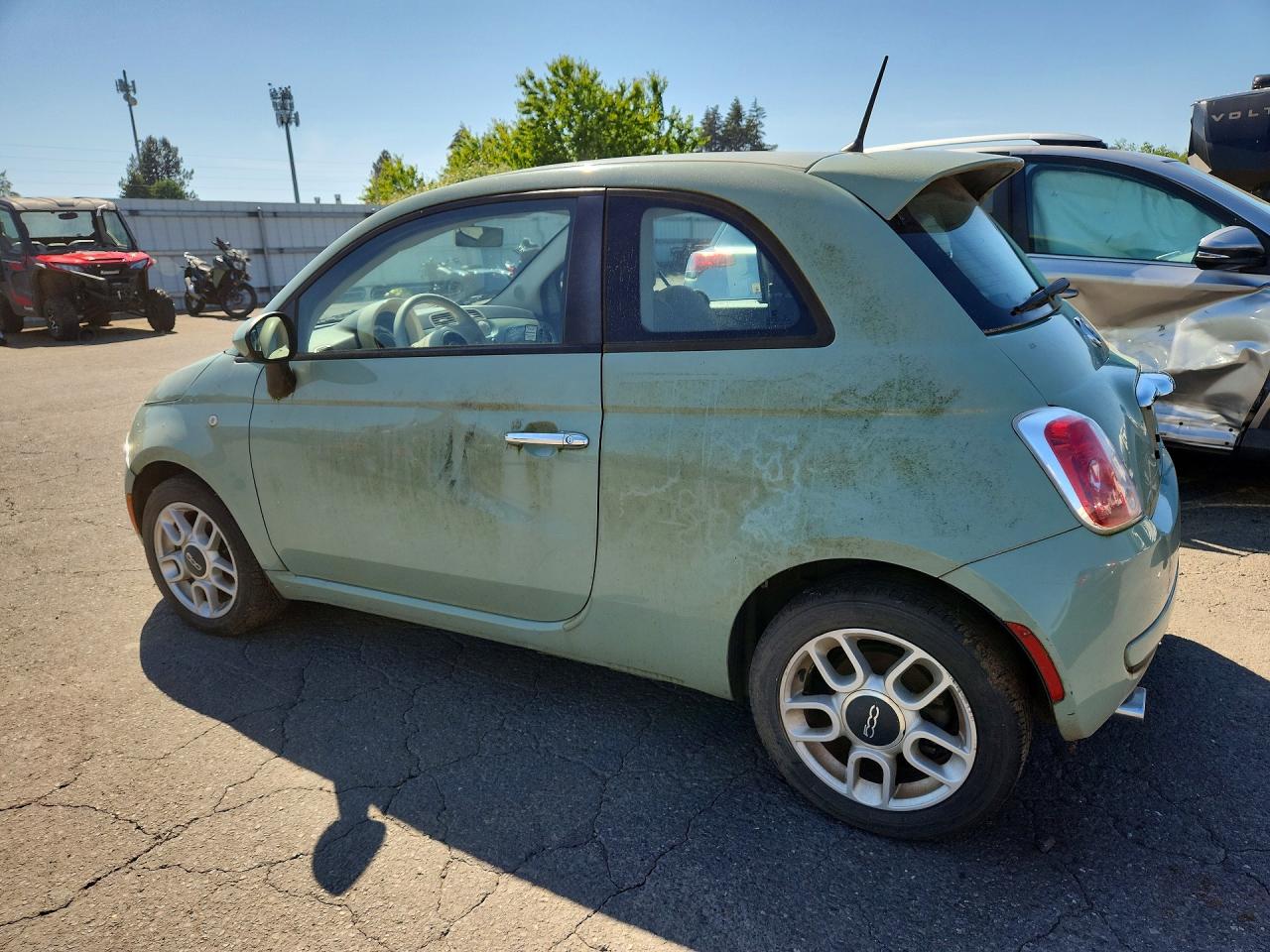 2013 Fiat 500 Green vin: 3C3CFFAR9DT512977