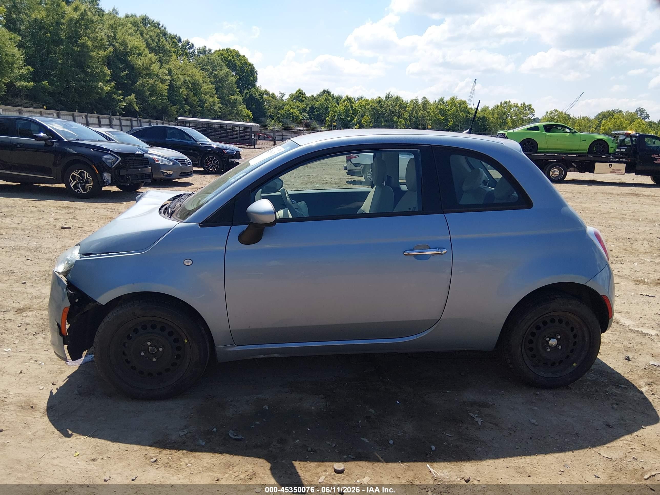 2014 Fiat 500 Pop Blue vin: 3C3CFFAR9ET169301