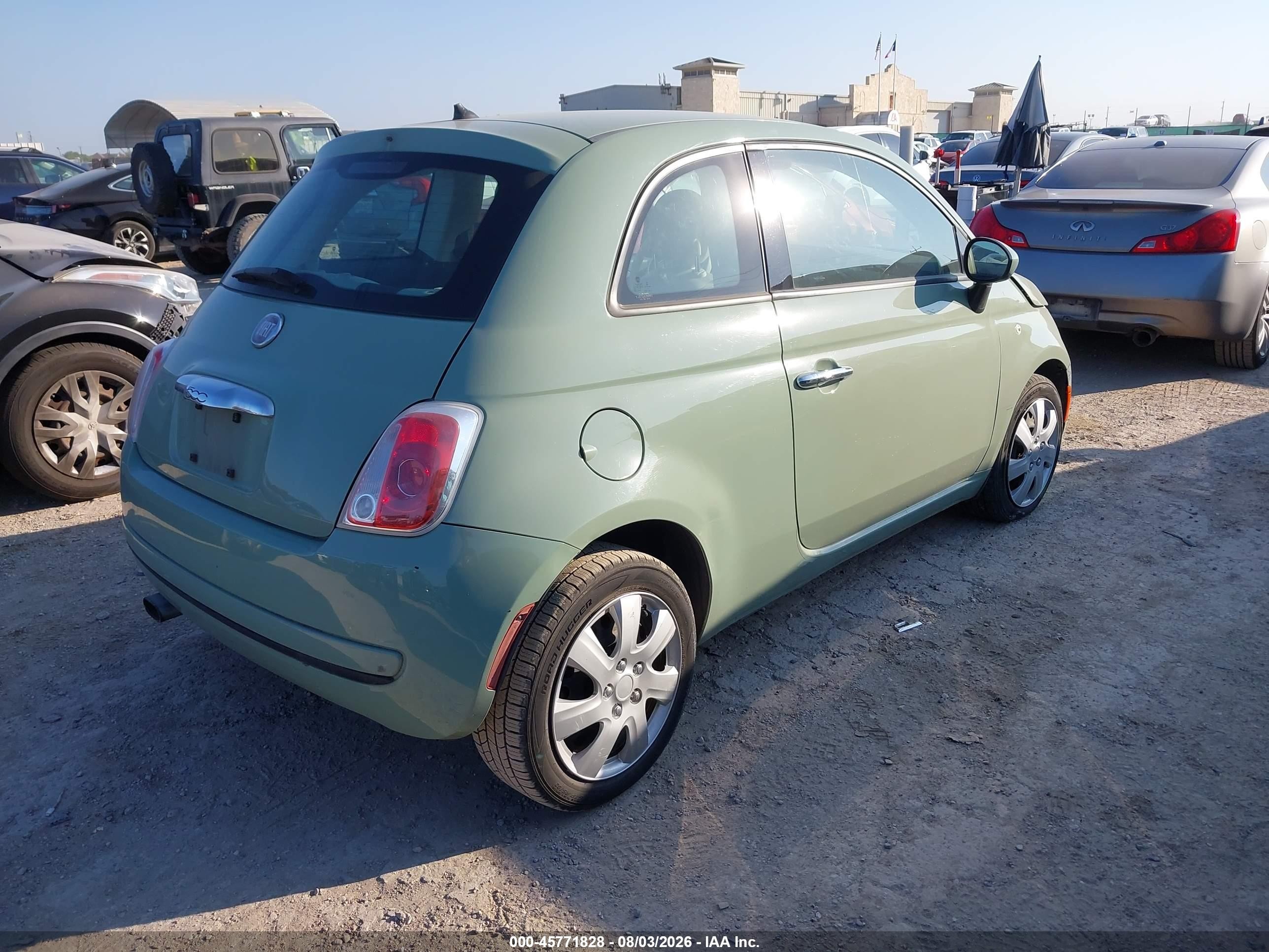 2014 Fiat 500 Pop Green vin: 3C3CFFAR9ET262688
