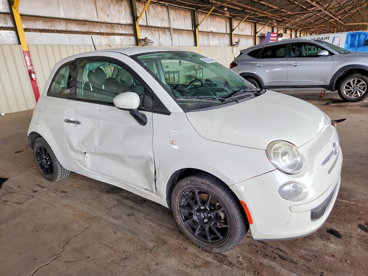 2014 Fiat 500 Pop White vin: 3C3CFFAR9ET293388