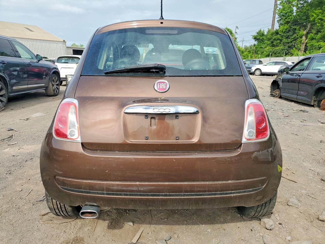 2015 Fiat 500 Pop Brown vin: 3C3CFFAR9FT656631