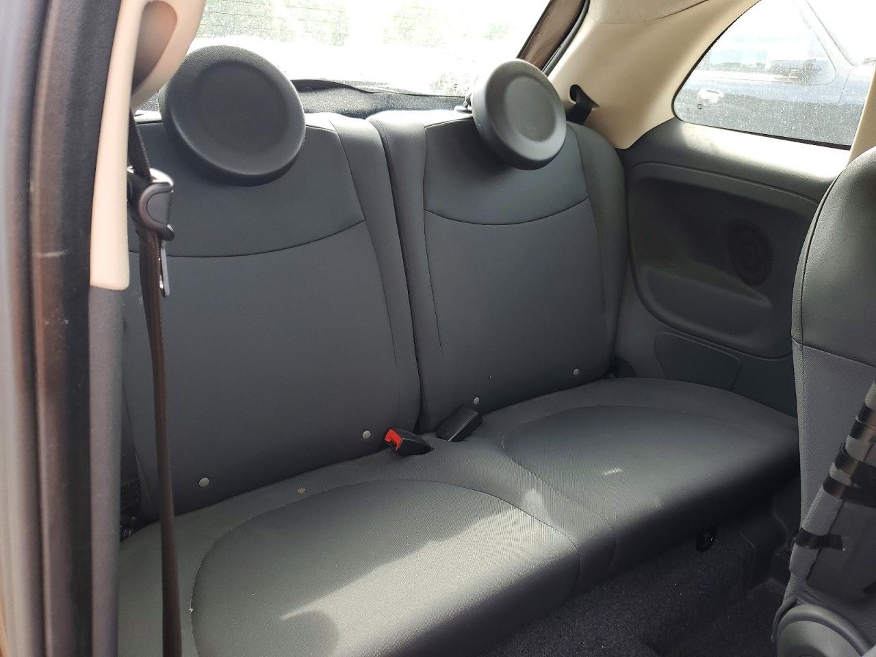 2015 Fiat 500 Pop Brown vin: 3C3CFFAR9FT656631
