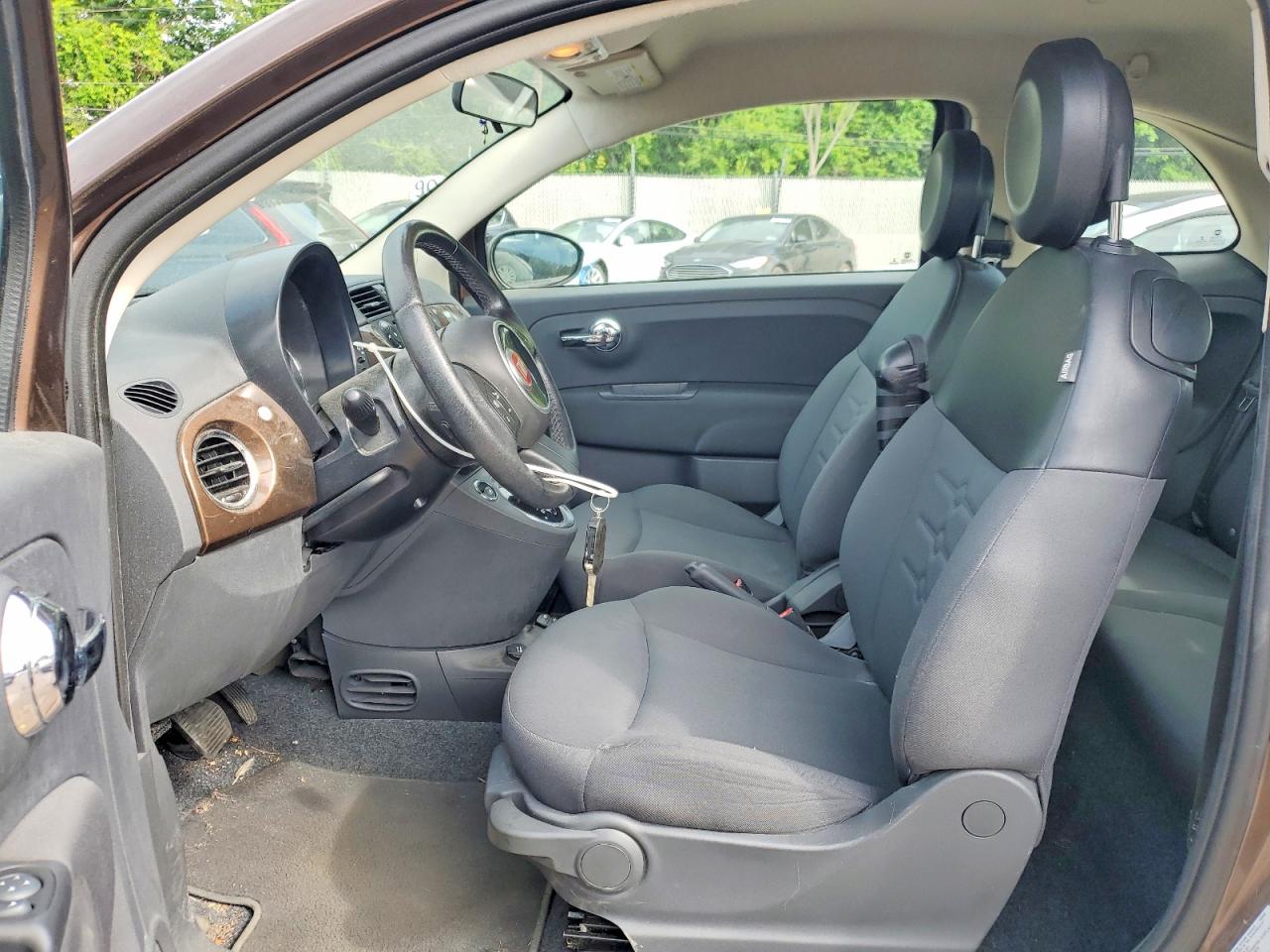 2015 Fiat 500 Pop Brown vin: 3C3CFFAR9FT656631