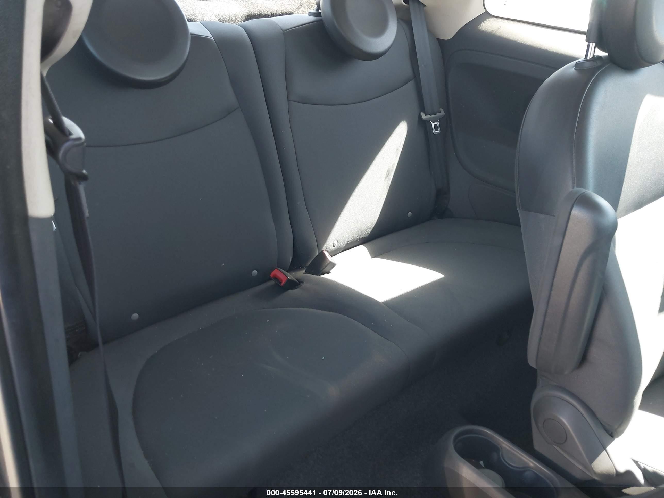 2014 Fiat 500 Pop Black vin: 3C3CFFARXET294050