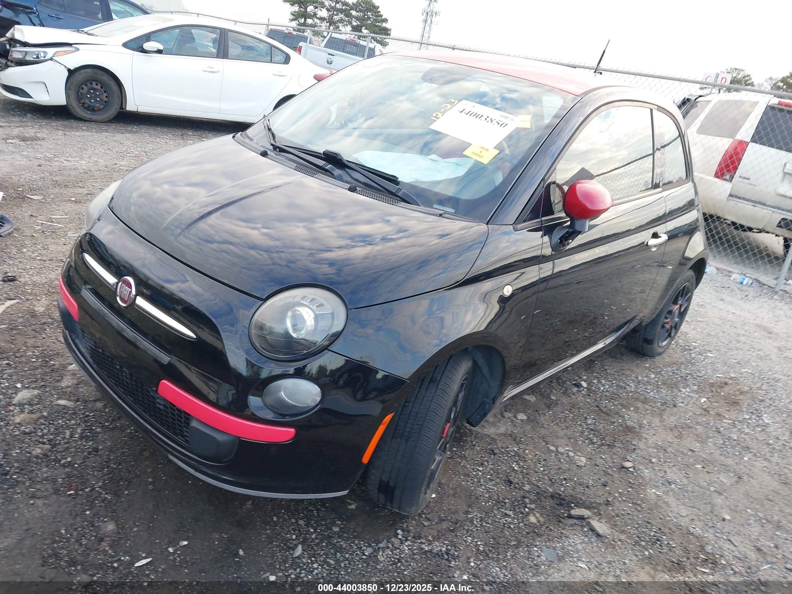 2015 Fiat 500 Ribelle Black vin: 3C3CFFARXFT612525