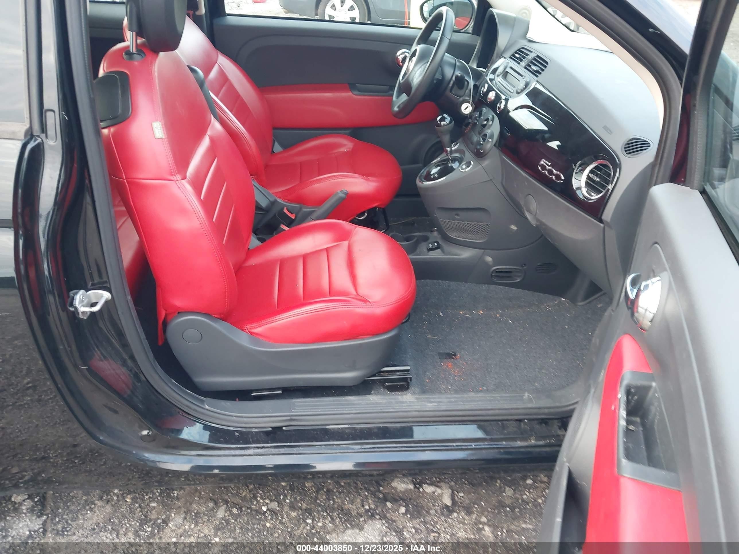 2015 Fiat 500 Ribelle Black vin: 3C3CFFARXFT612525