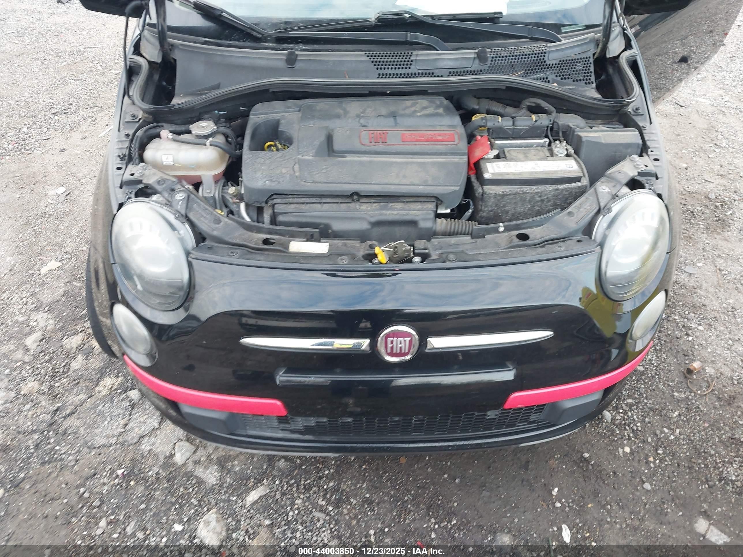 2015 Fiat 500 Ribelle Black vin: 3C3CFFARXFT612525
