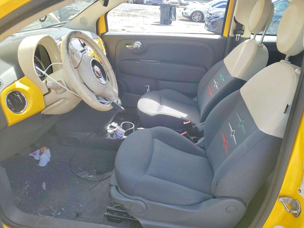 2016 Fiat 500 Pop Yellow vin: 3C3CFFARXGT120692