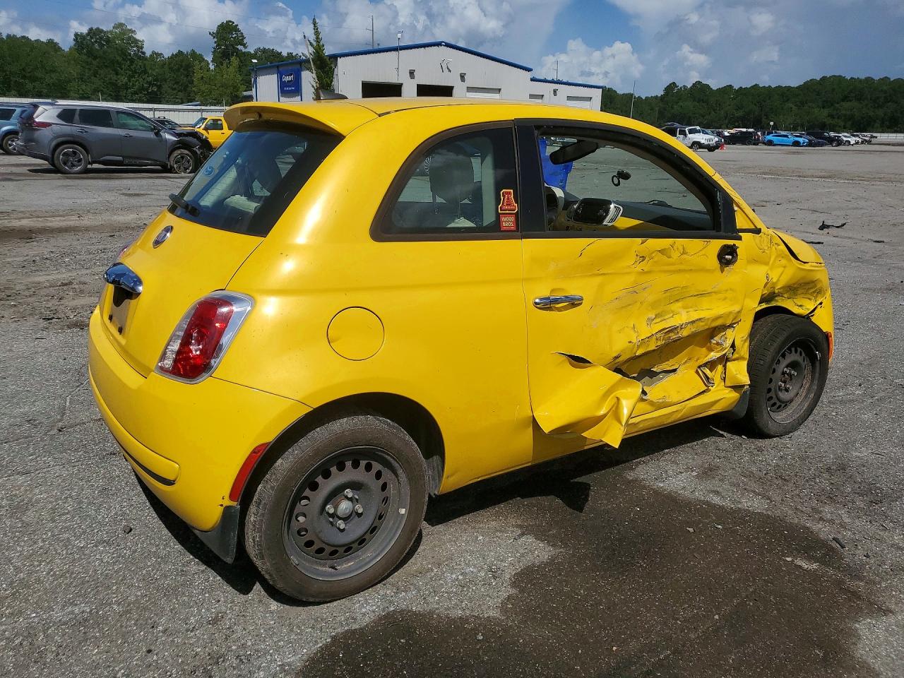 2016 Fiat 500 Pop Yellow vin: 3C3CFFARXGT120692