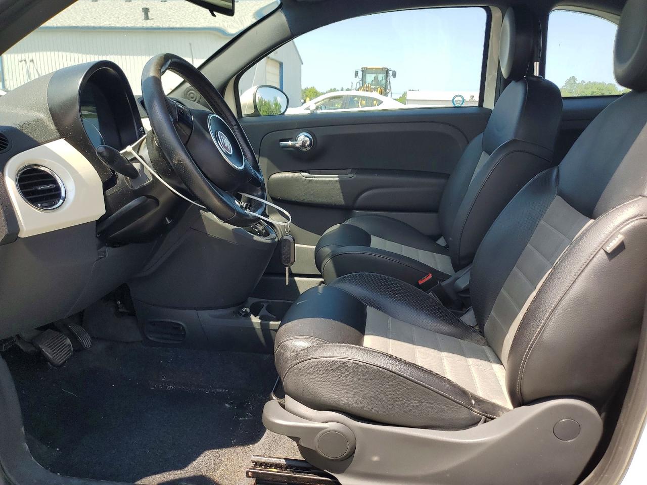 2013 Fiat 500 Sport Cream vin: 3C3CFFBR1DT591382