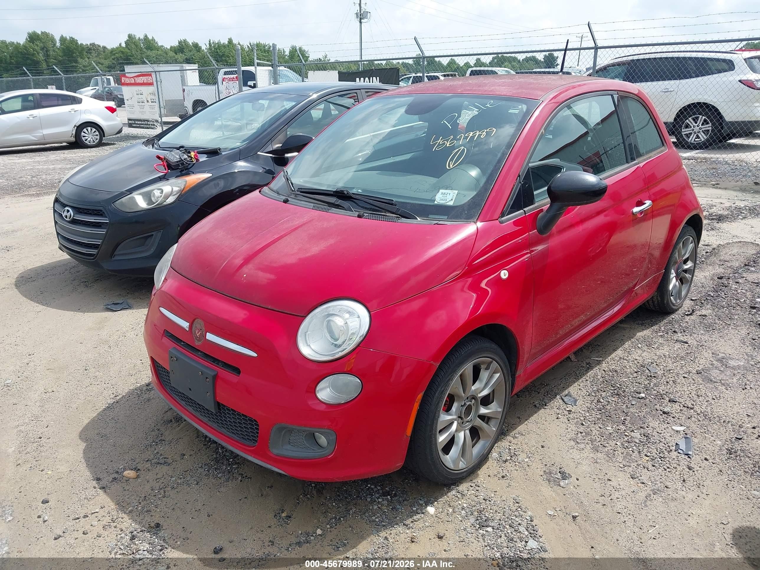 2015 Fiat 500 Sport Red vin: 3C3CFFBR1FT681960