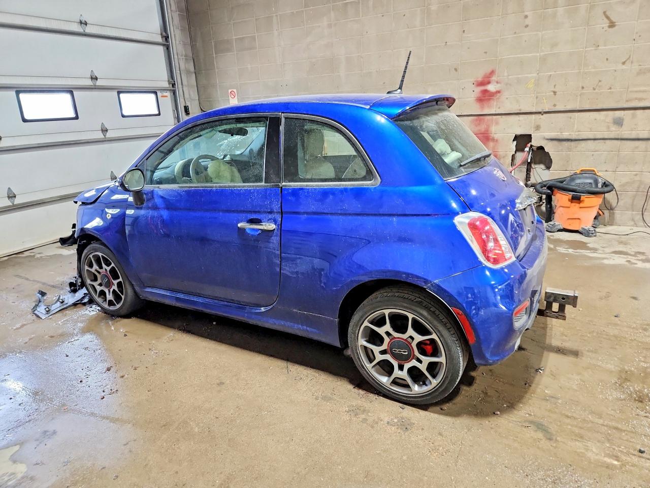 2014 Fiat 500 Sport Синий vin: 3C3CFFBR2ET205618