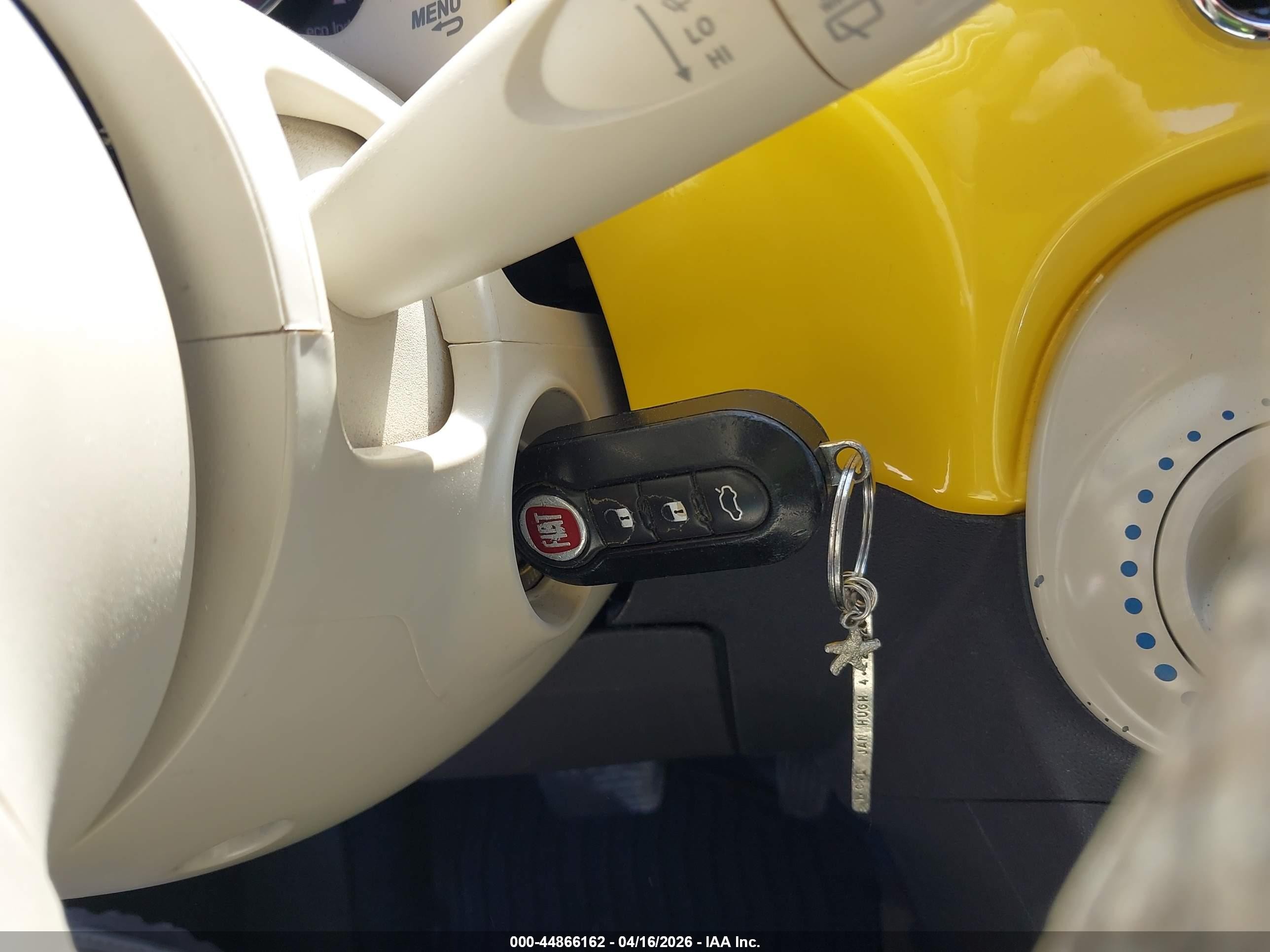 2015 Fiat 500 Sport Yellow vin: 3C3CFFBR4FT636771