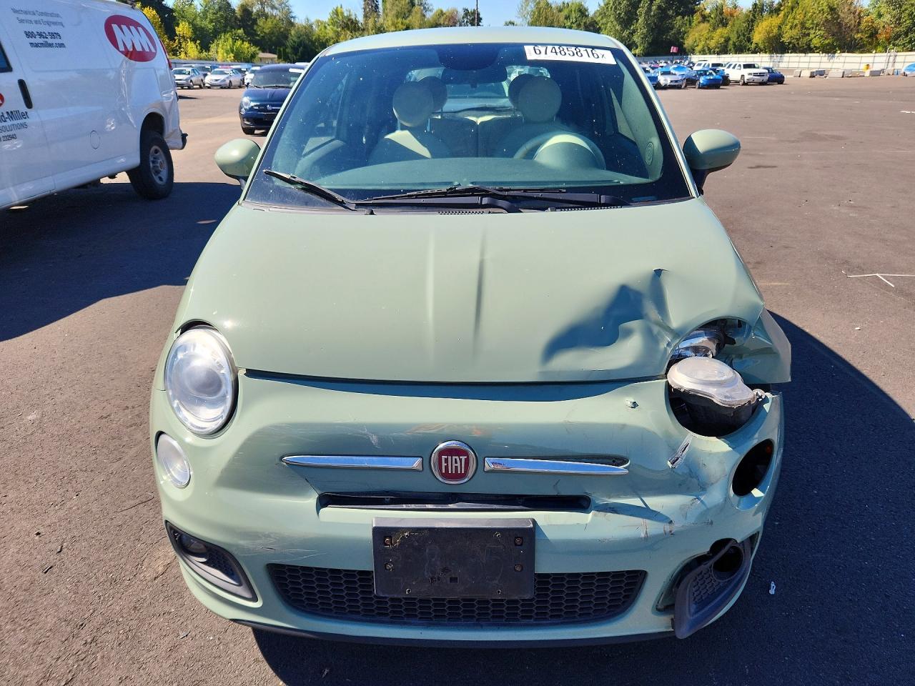 2015 Fiat 500 Sport Зеленый vin: 3C3CFFBR5FT648184