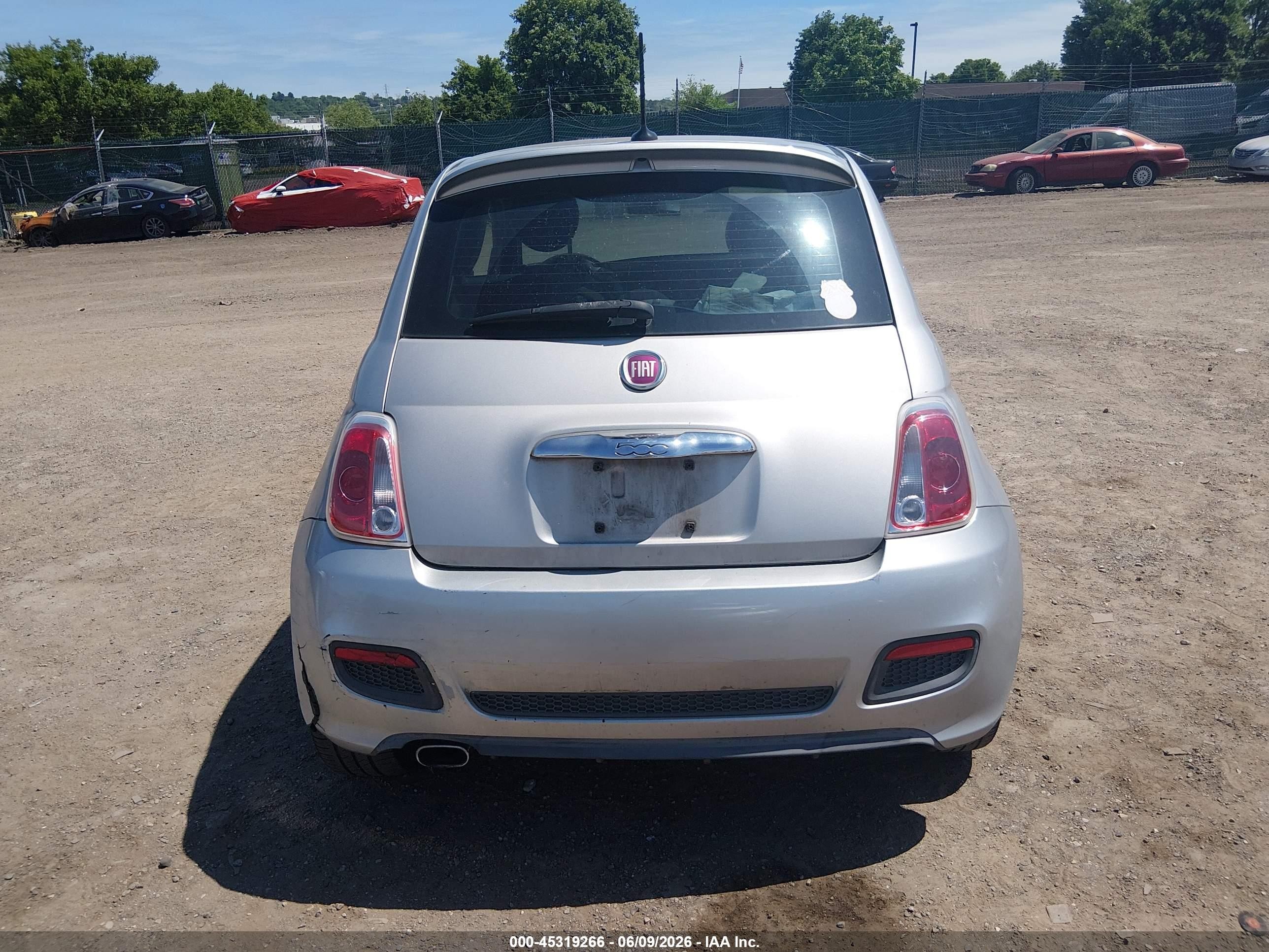 2012 Fiat 500 Sport Silver vin: 3C3CFFBR7CT110212