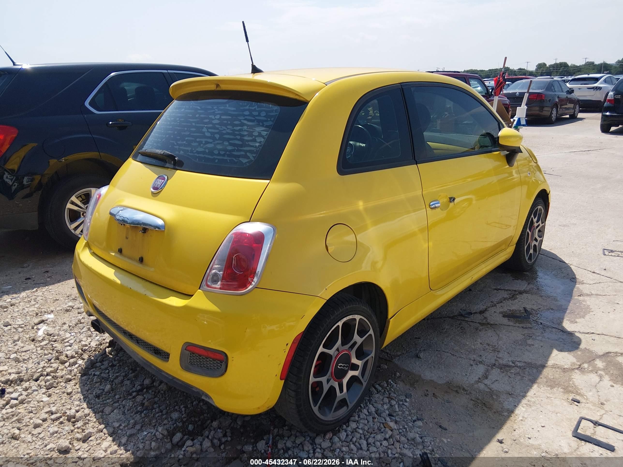 2015 Fiat 500 Sport Yellow vin: 3C3CFFBR8FT562304