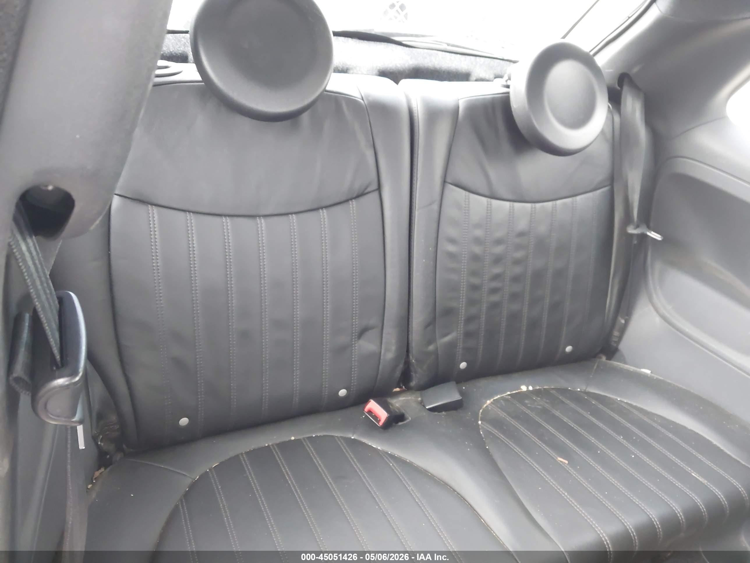 2012 Fiat 500 Sport White vin: 3C3CFFBR9CT384950