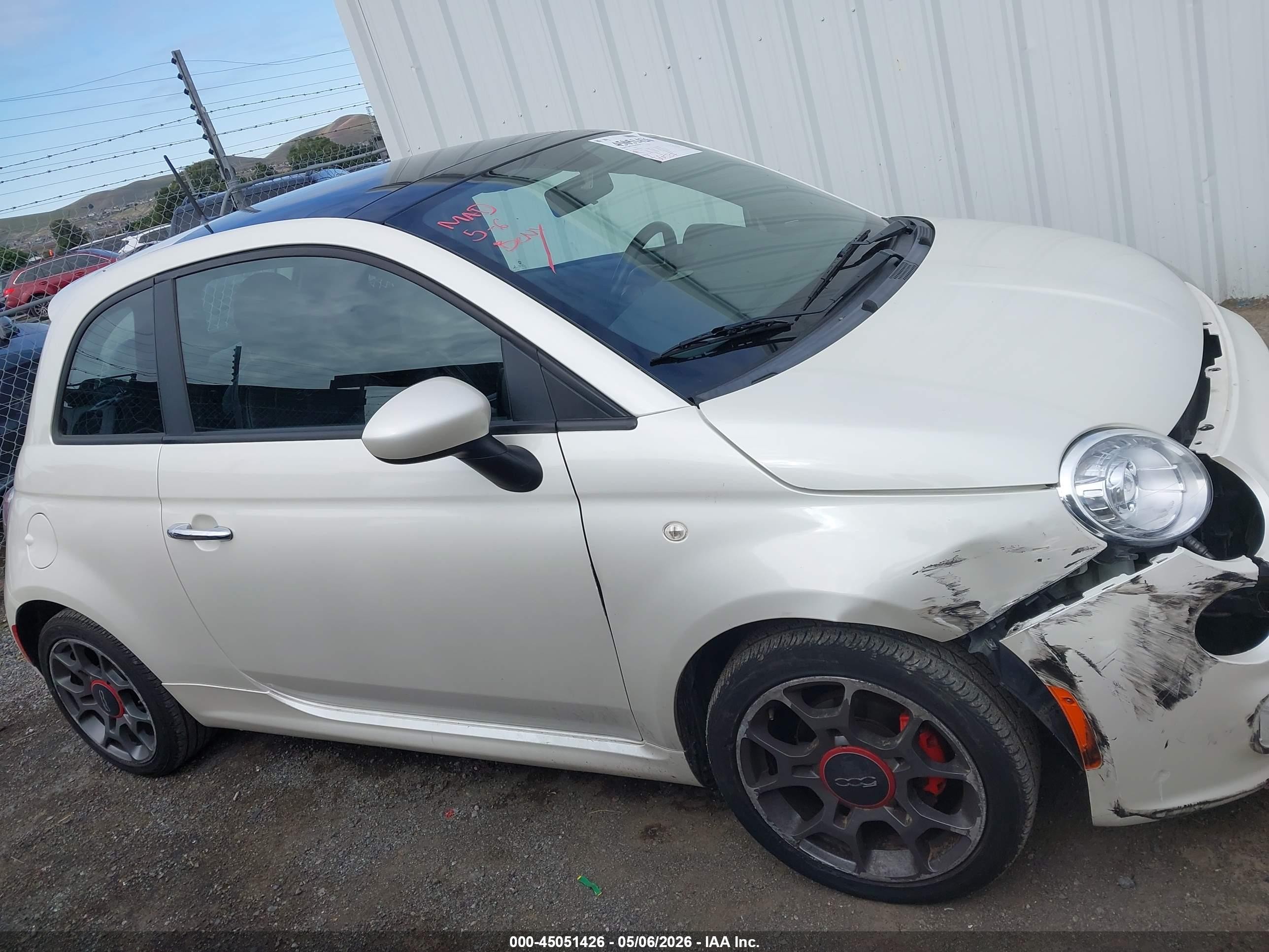 2012 Fiat 500 Sport White vin: 3C3CFFBR9CT384950