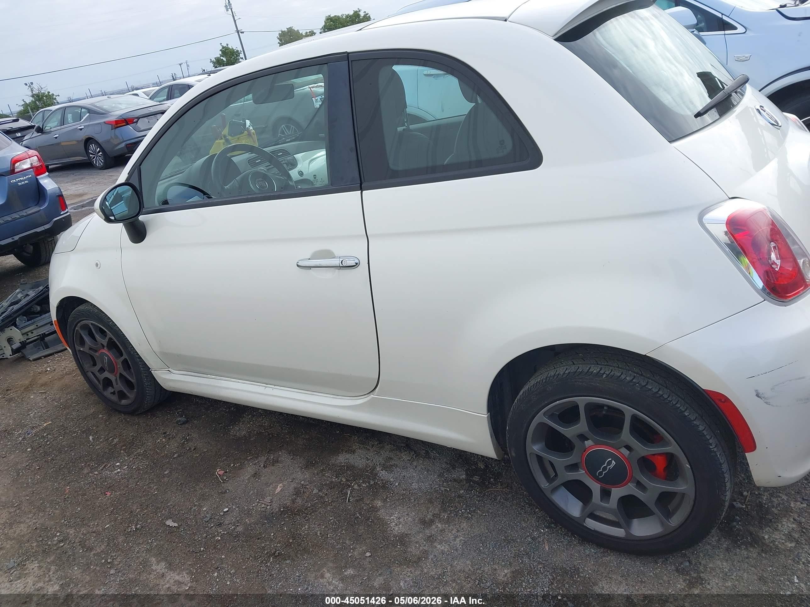 2012 Fiat 500 Sport White vin: 3C3CFFBR9CT384950