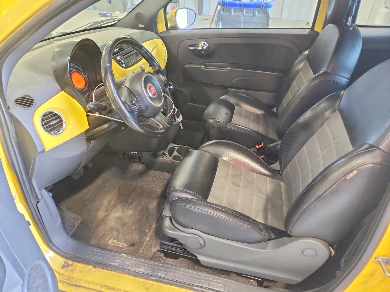 2013 Fiat 500 Sport Yellow vin: 3C3CFFBR9DT742761