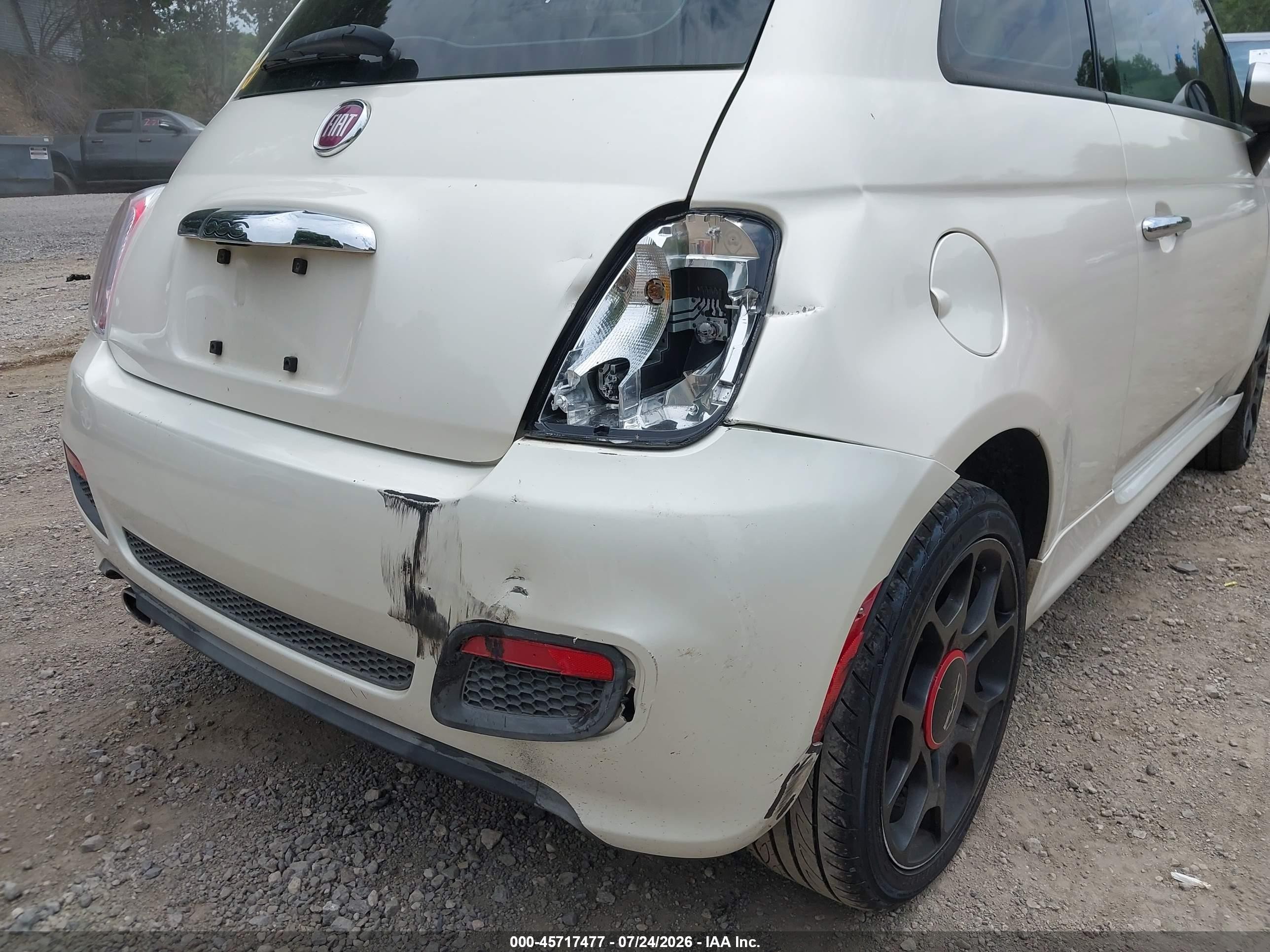 2015 Fiat 500 Sport White vin: 3C3CFFBR9FT601840