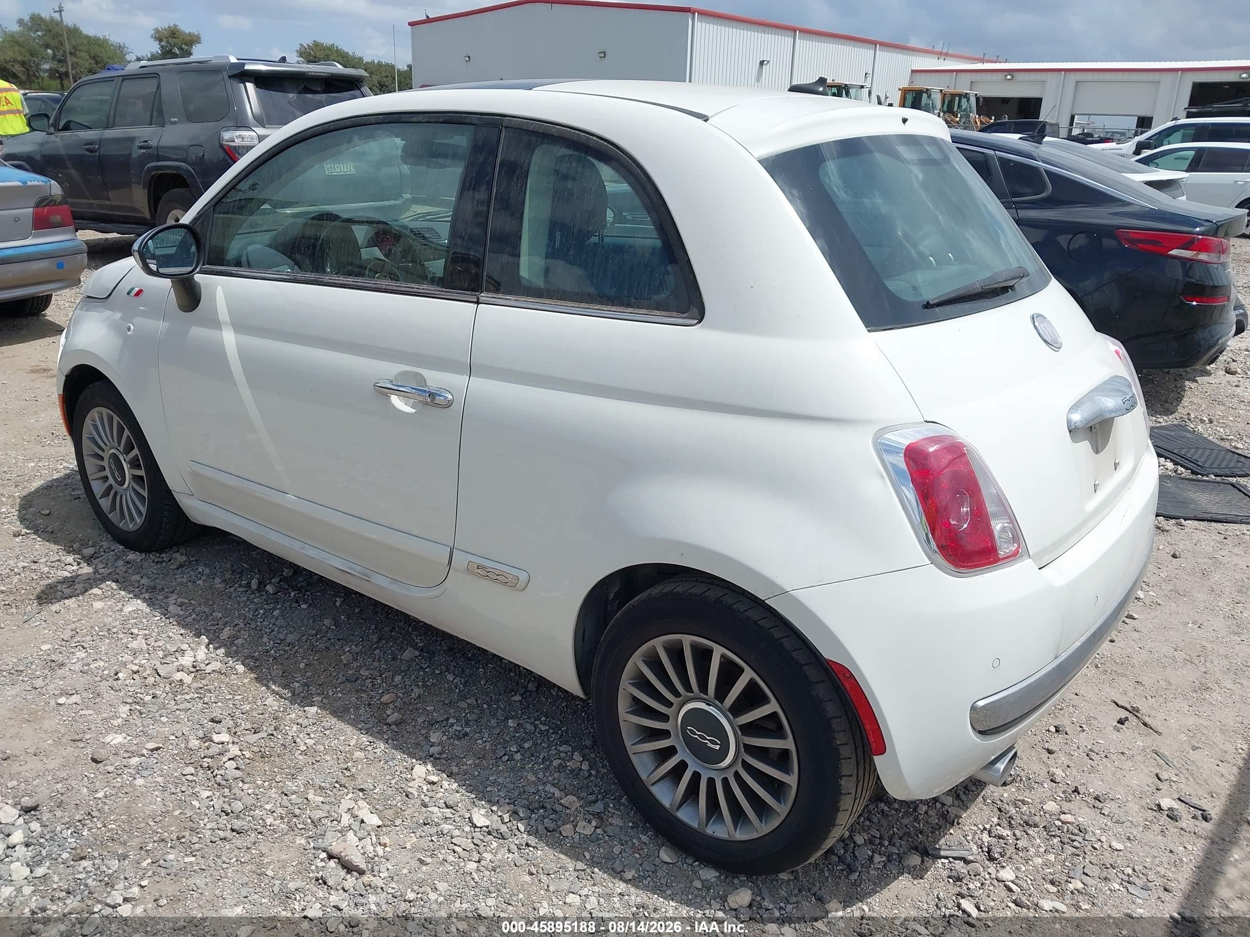 2012 Fiat 500 Lounge Белый vin: 3C3CFFCR3CT105331
