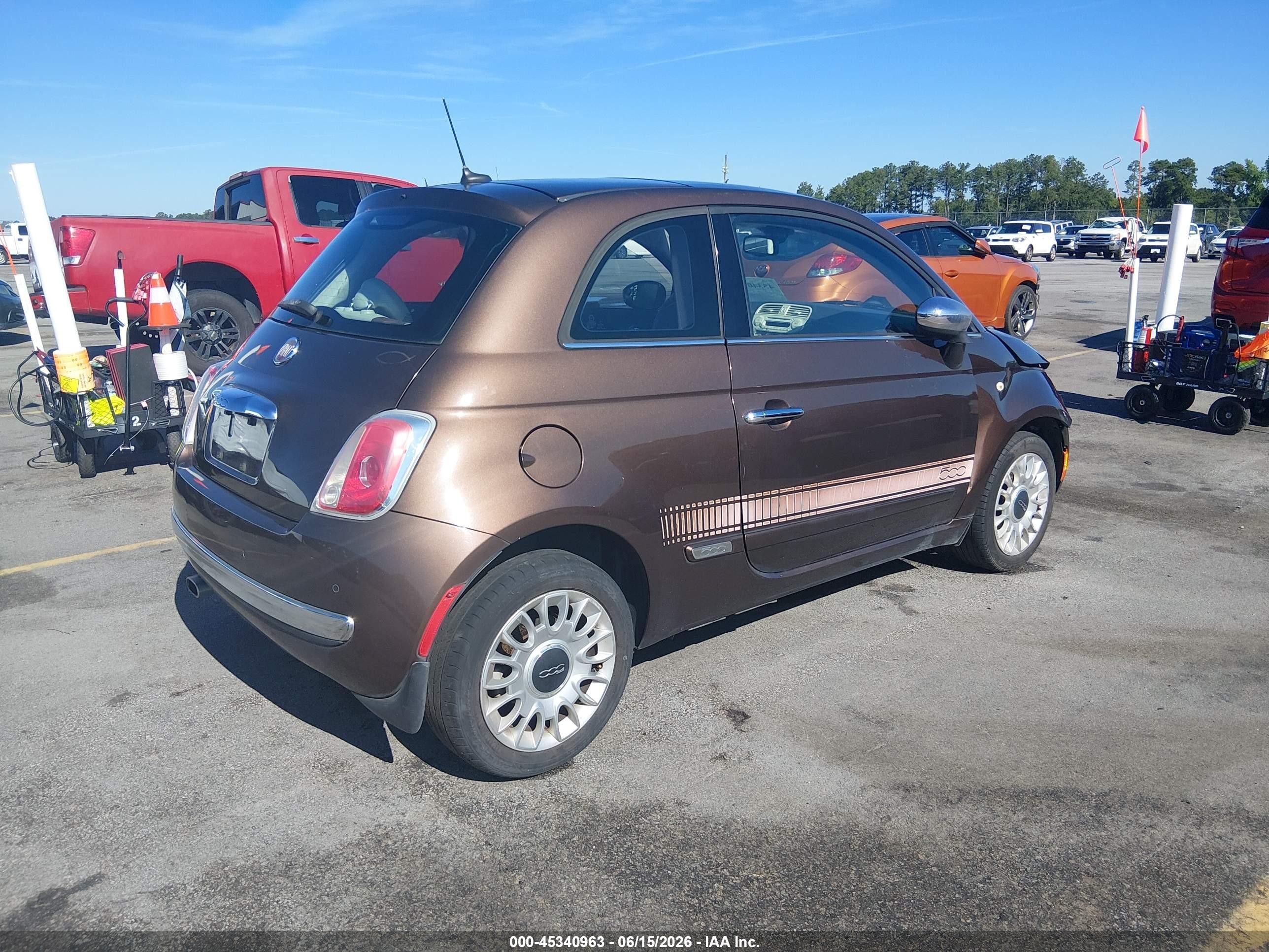 2013 Fiat 500 Lounge Brown vin: 3C3CFFCR4DT681947