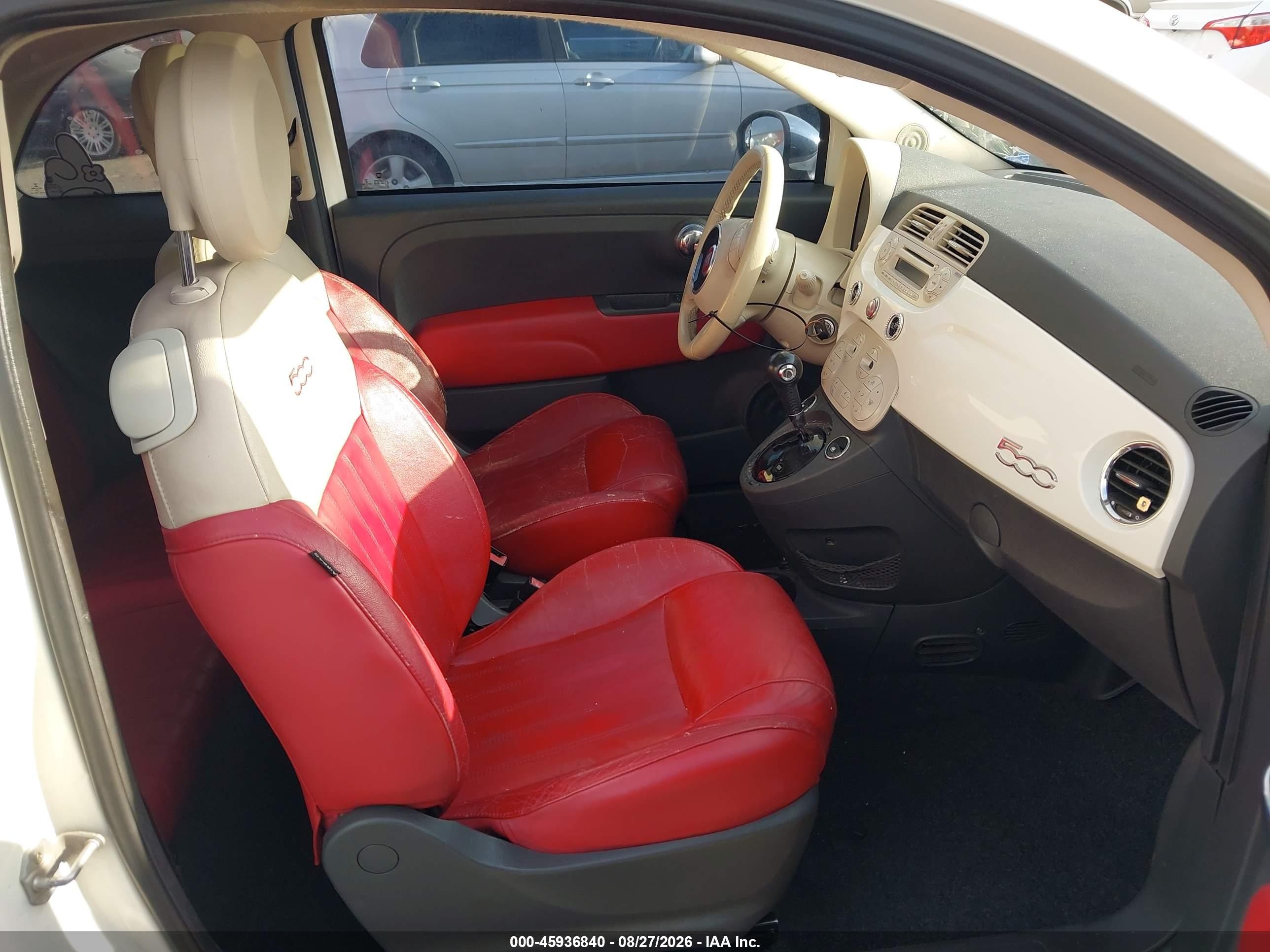 2013 Fiat 500 Lounge Белый vin: 3C3CFFCR5DT515369