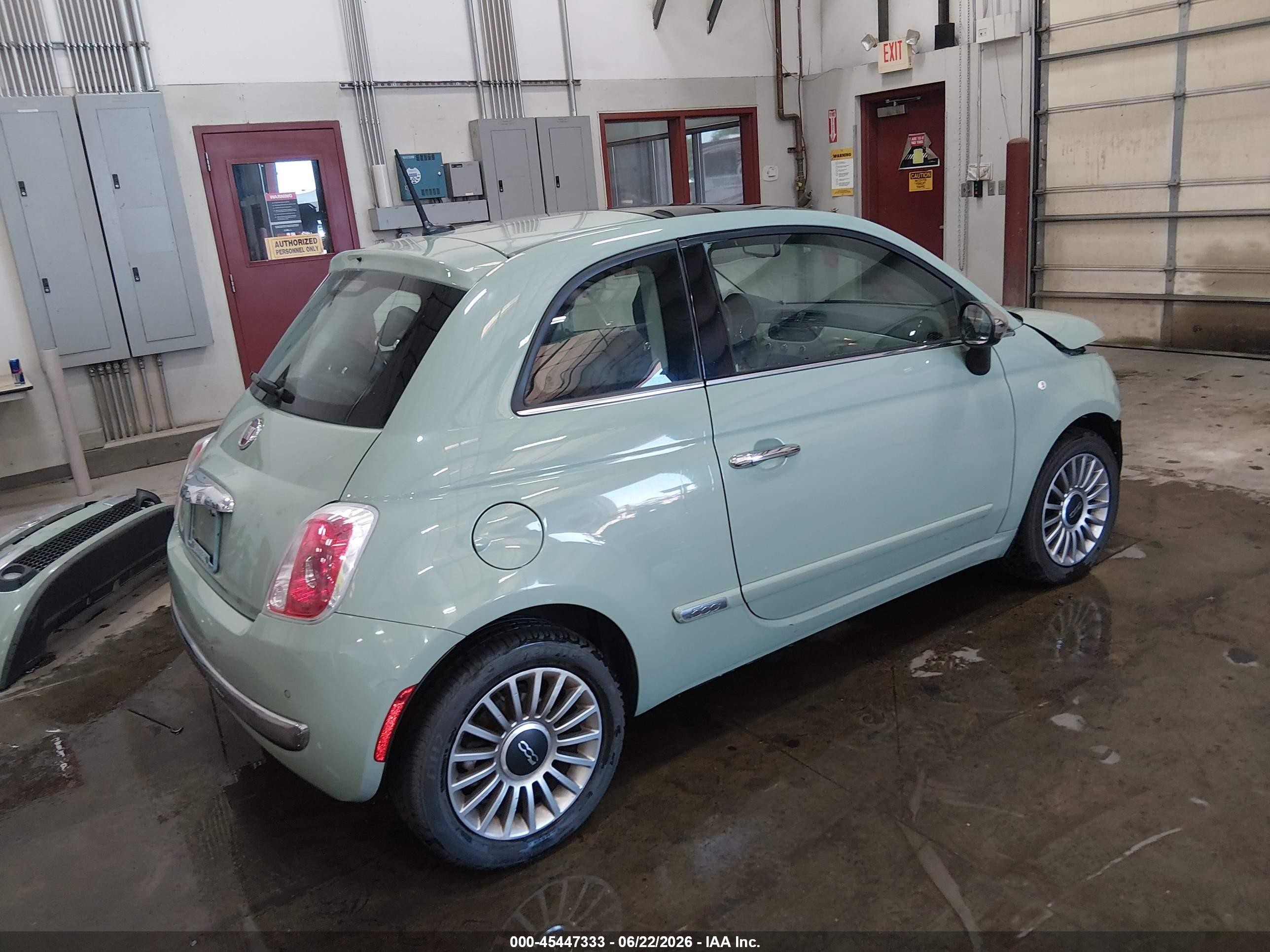 2015 Fiat 500 Lounge Green vin: 3C3CFFCR6FT710237