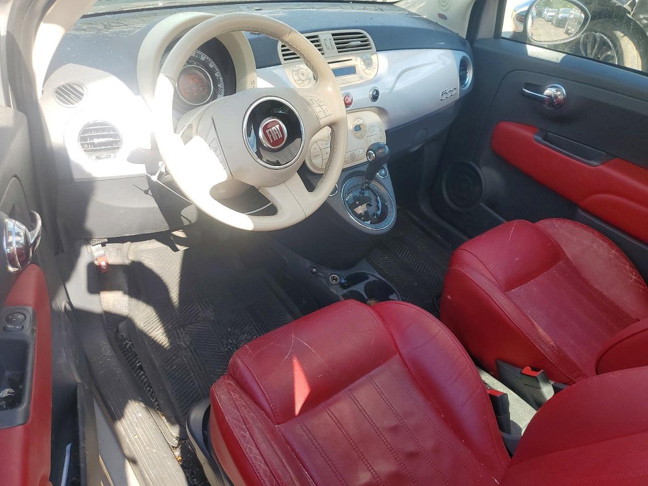 2013 Fiat 500 Lounge Silver vin: 3C3CFFCR7DT553833