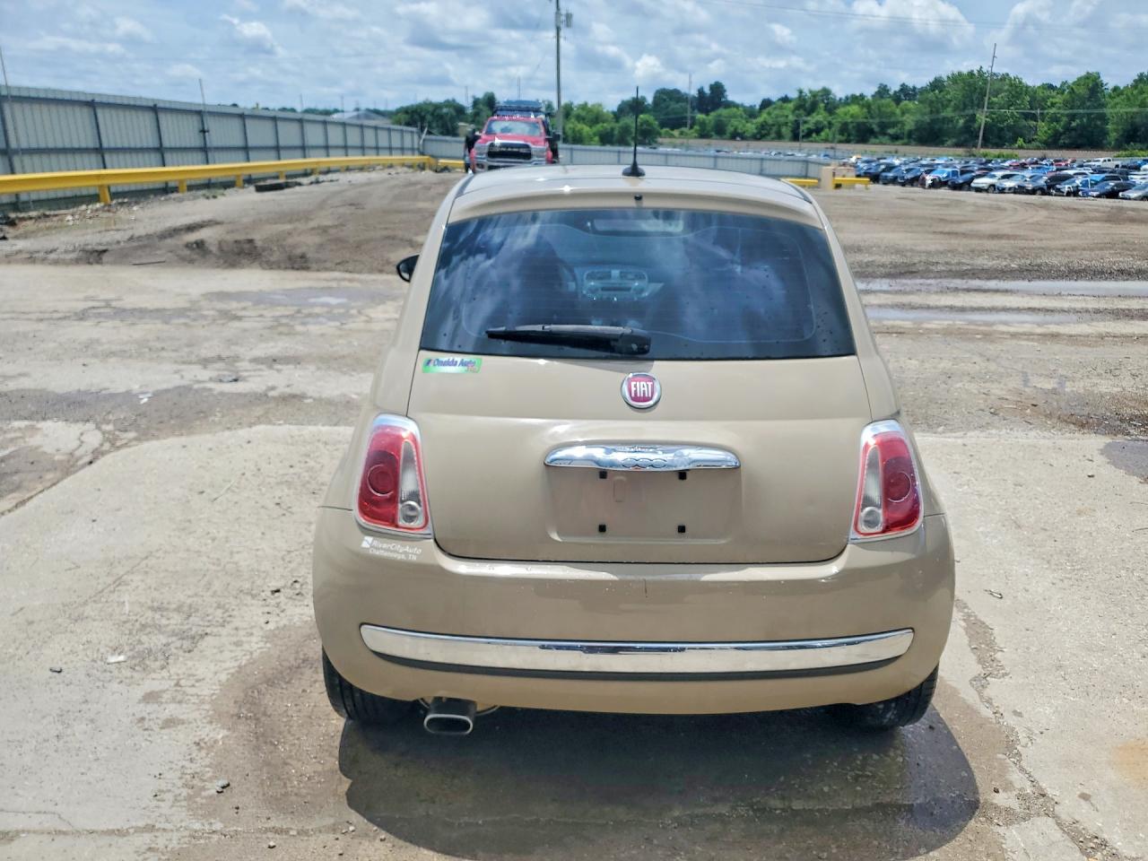 2012 Fiat 500 Lounge Tan vin: 3C3CFFCR8CT106362