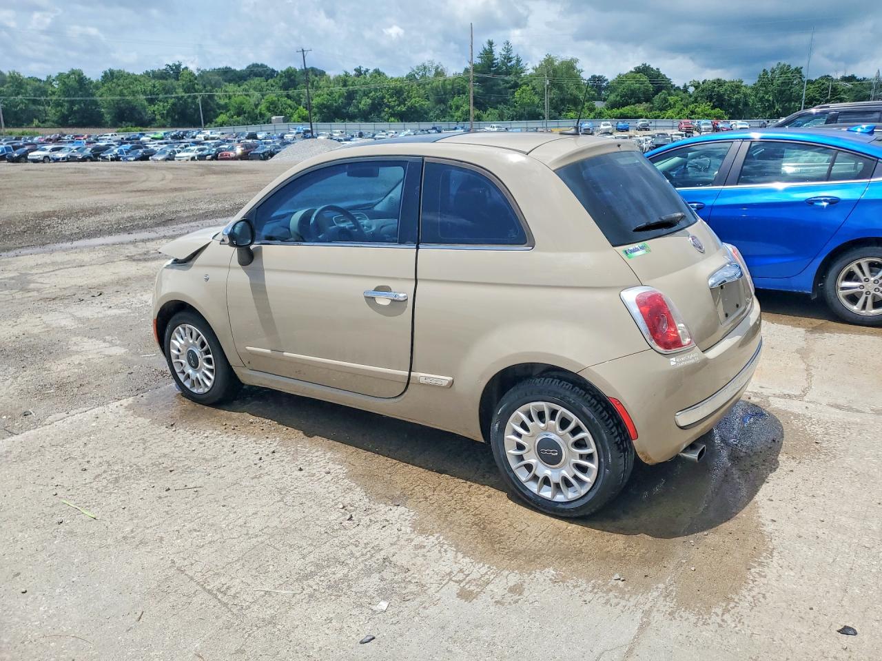 2012 Fiat 500 Lounge Tan vin: 3C3CFFCR8CT106362