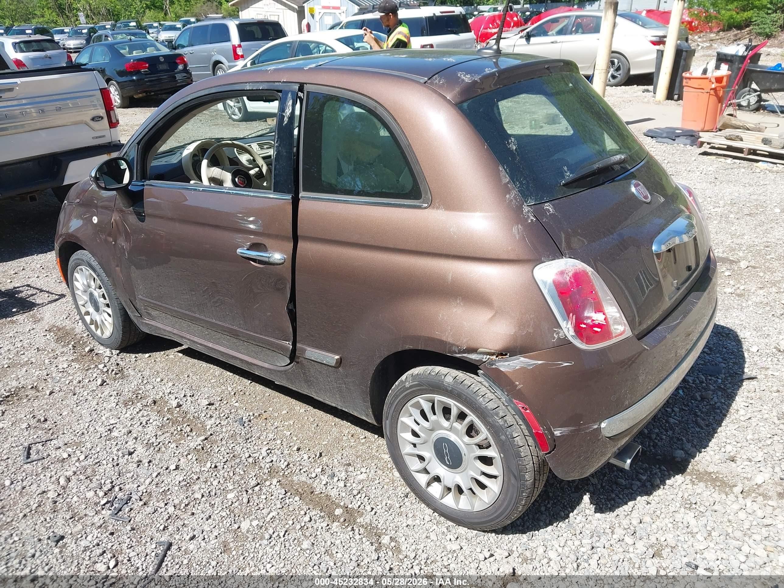 2014 Fiat 500 Lounge Brown vin: 3C3CFFCR9ET168114