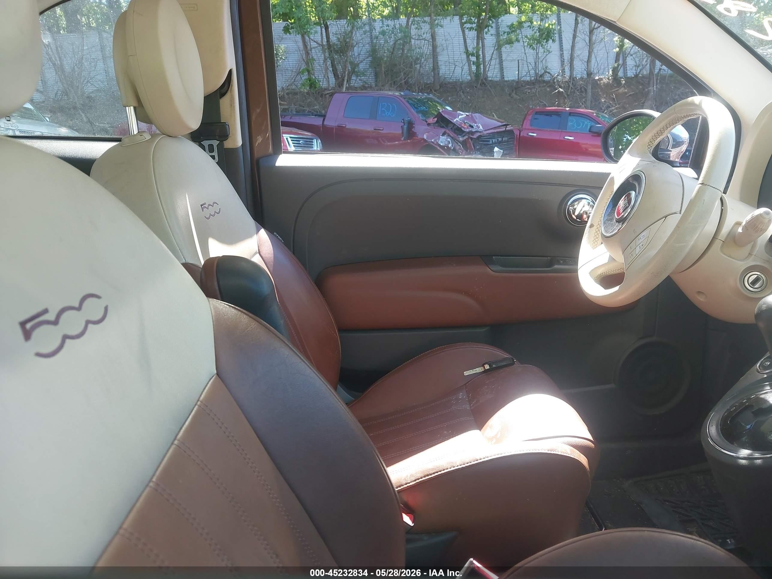 2014 Fiat 500 Lounge Brown vin: 3C3CFFCR9ET168114