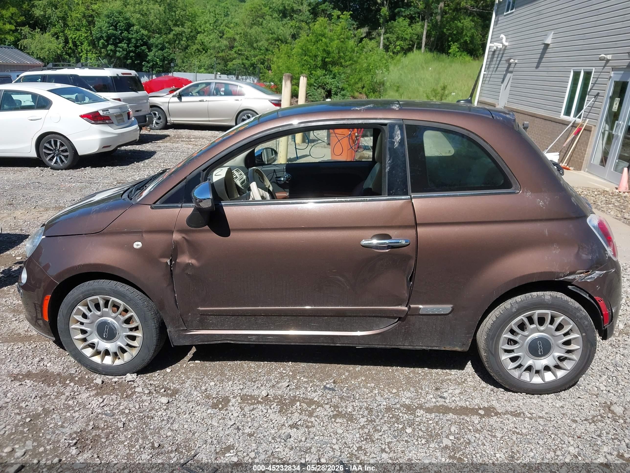 2014 Fiat 500 Lounge Brown vin: 3C3CFFCR9ET168114