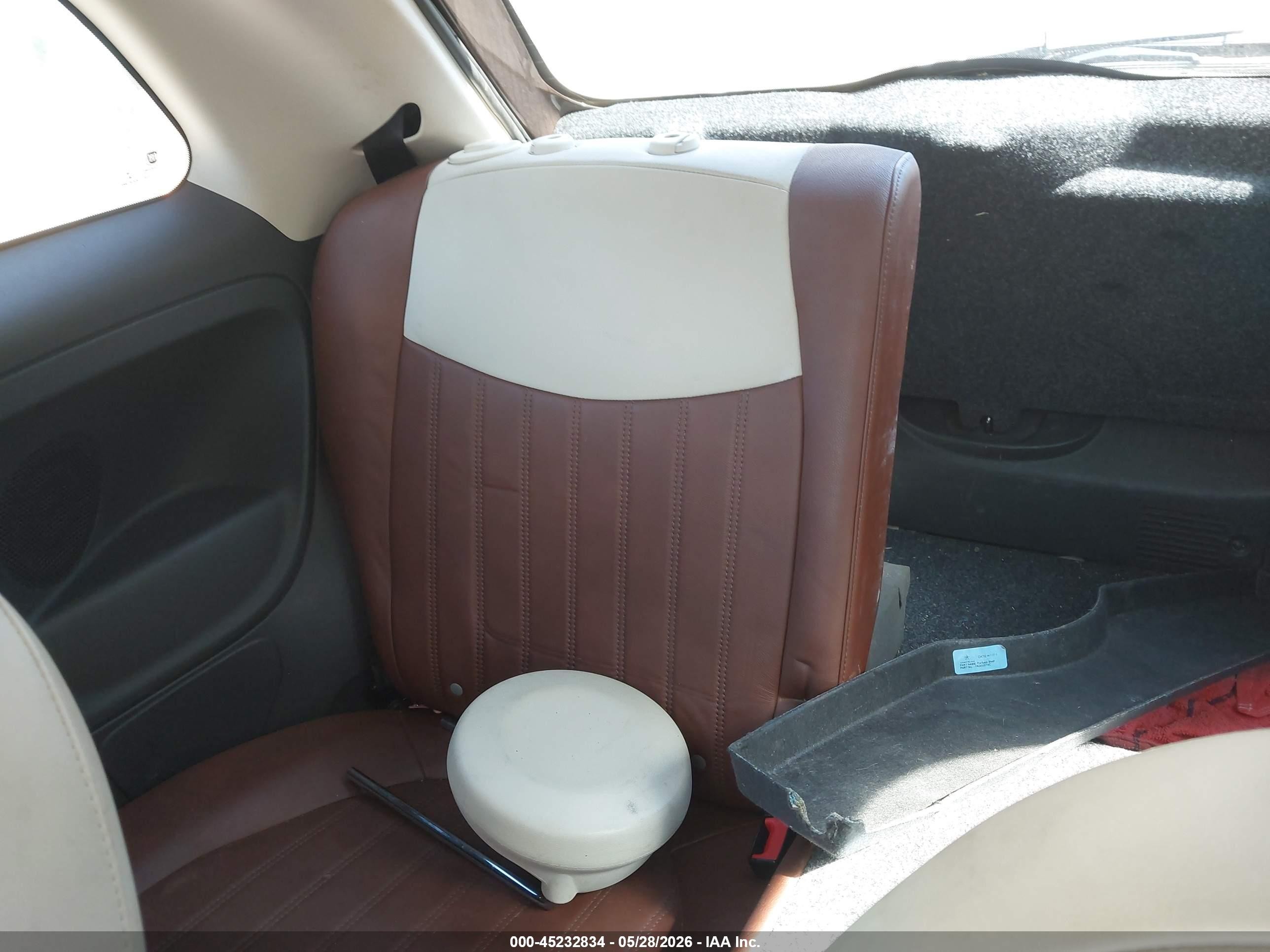2014 Fiat 500 Lounge Brown vin: 3C3CFFCR9ET168114