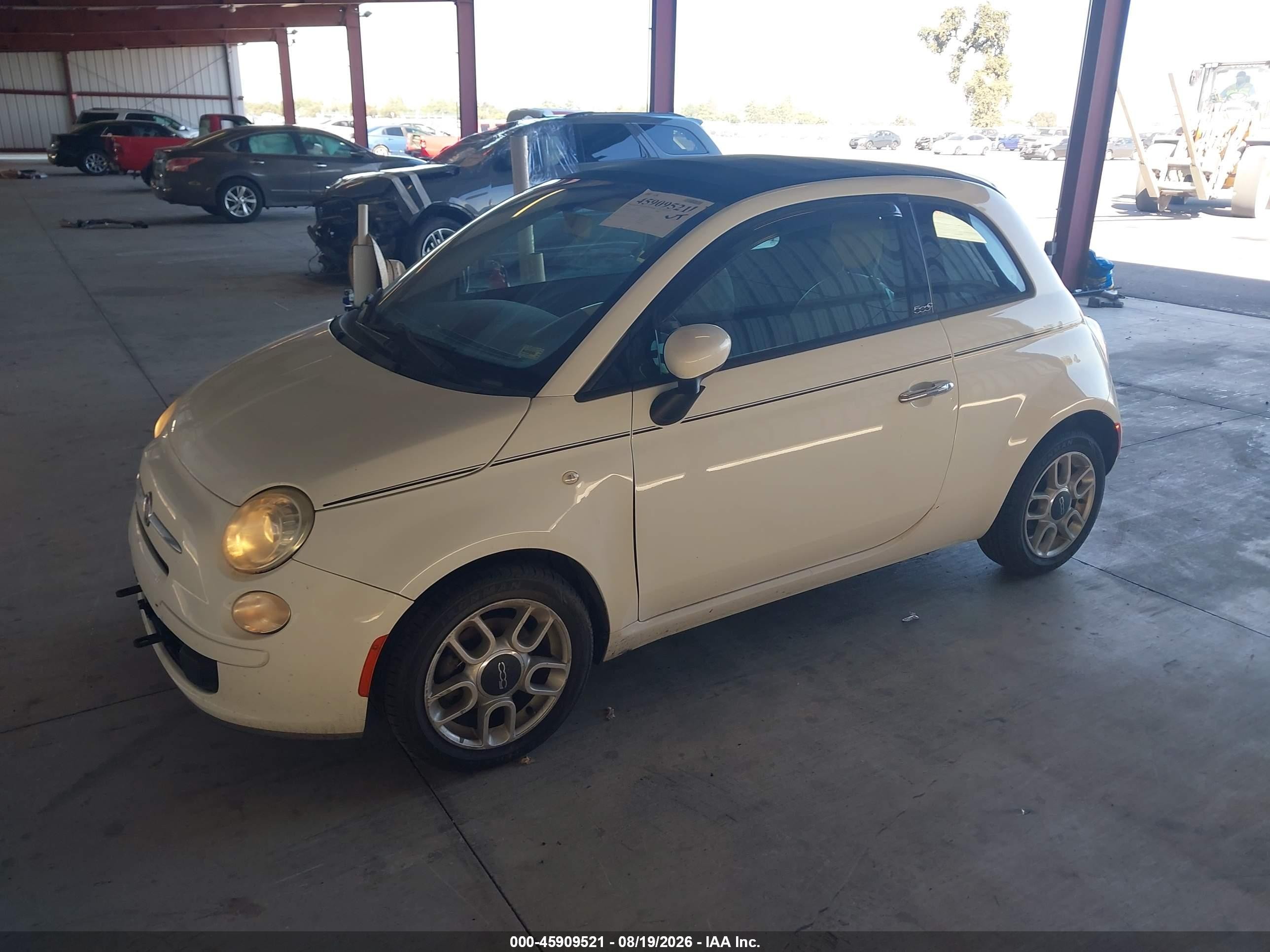 2012 Fiat 500c Pop Белый vin: 3C3CFFDR1CT310239
