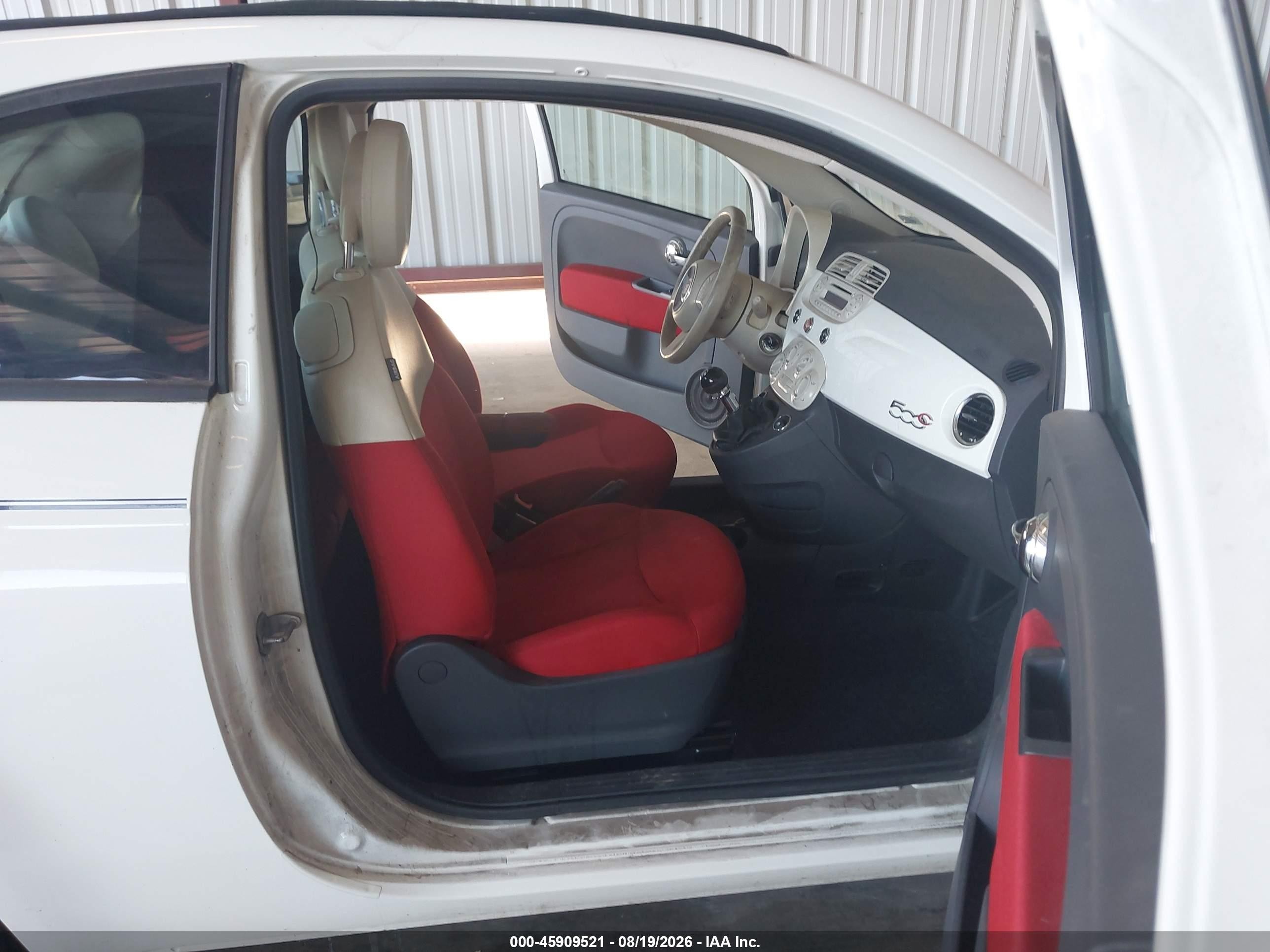 2012 Fiat 500c Pop Белый vin: 3C3CFFDR1CT310239
