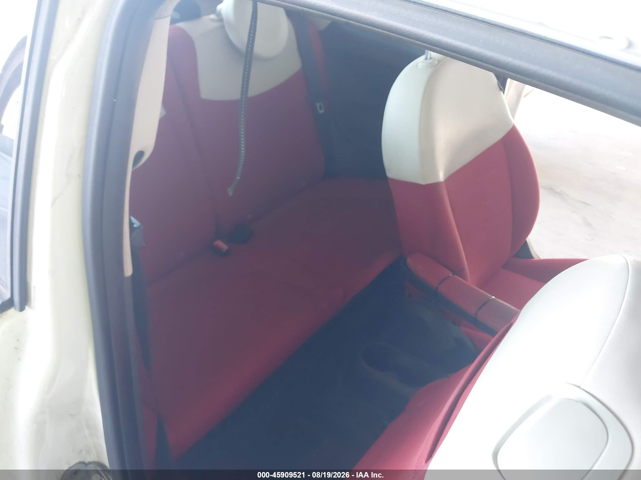 2012 Fiat 500c Pop Белый vin: 3C3CFFDR1CT310239