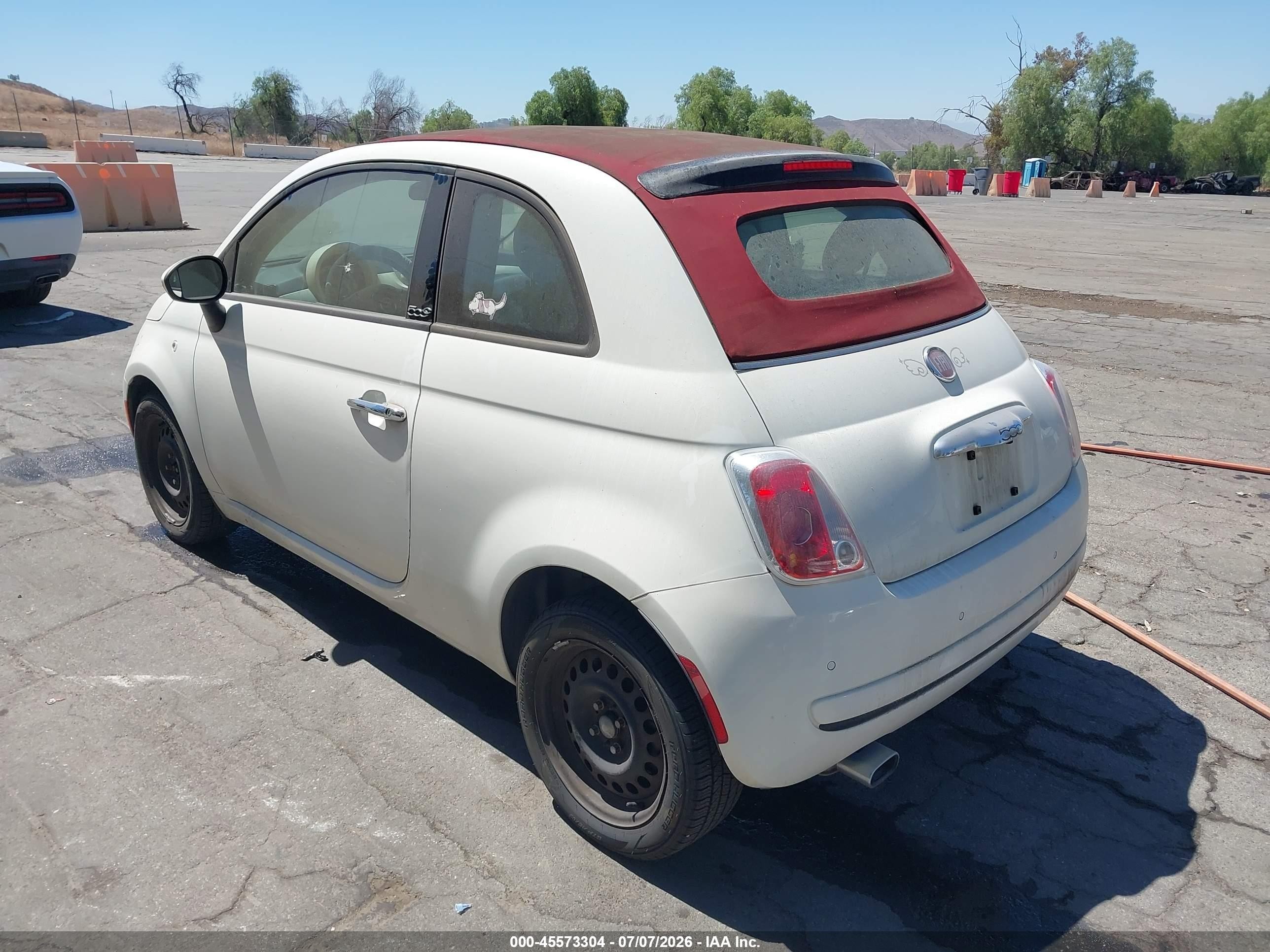 2013 Fiat 500c Pop White vin: 3C3CFFDR2DT698373