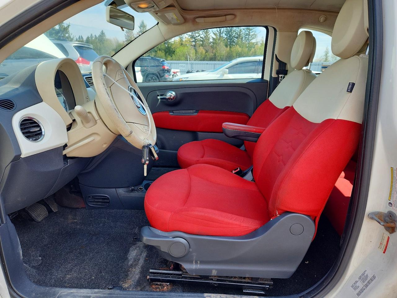 2012 Fiat 500 Pop White vin: 3C3CFFDR4CT130849