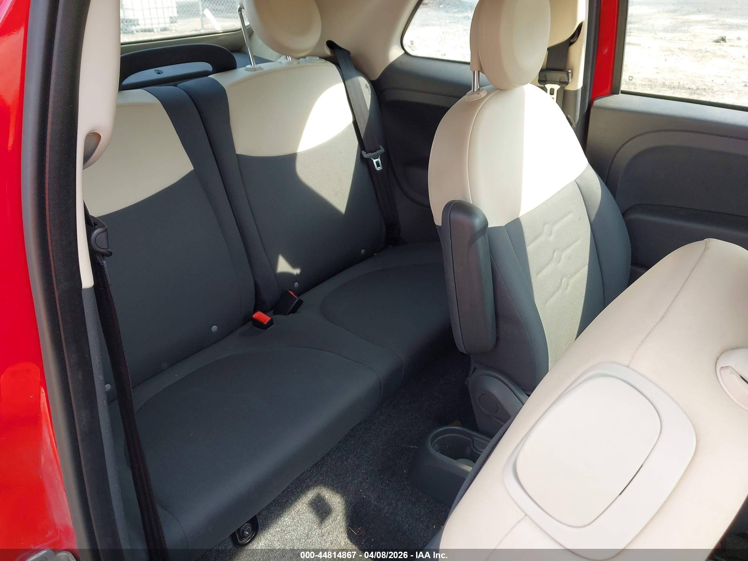 2012 Fiat 500c Pop Red vin: 3C3CFFDR6CT379850