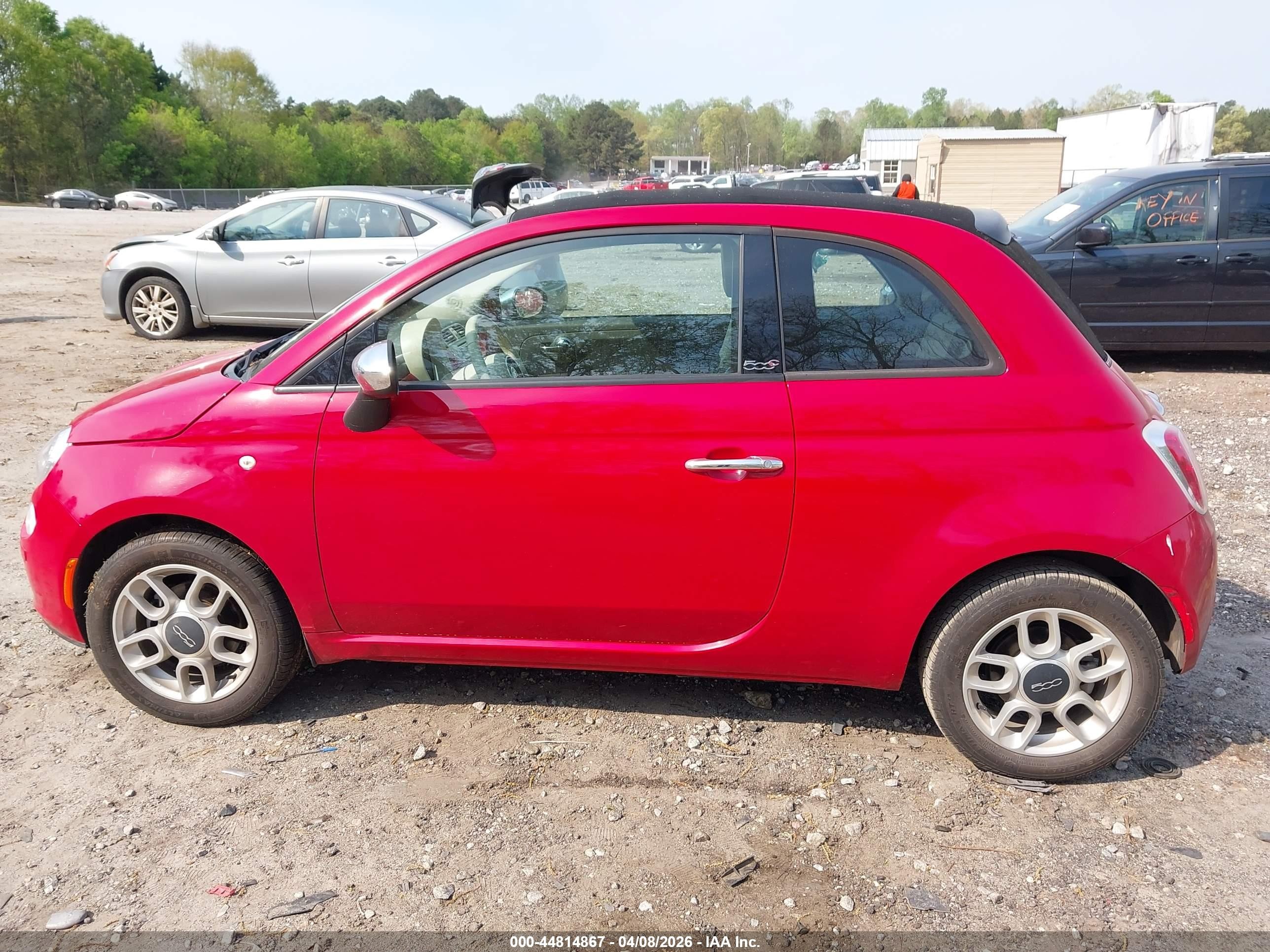 2012 Fiat 500c Pop Red vin: 3C3CFFDR6CT379850