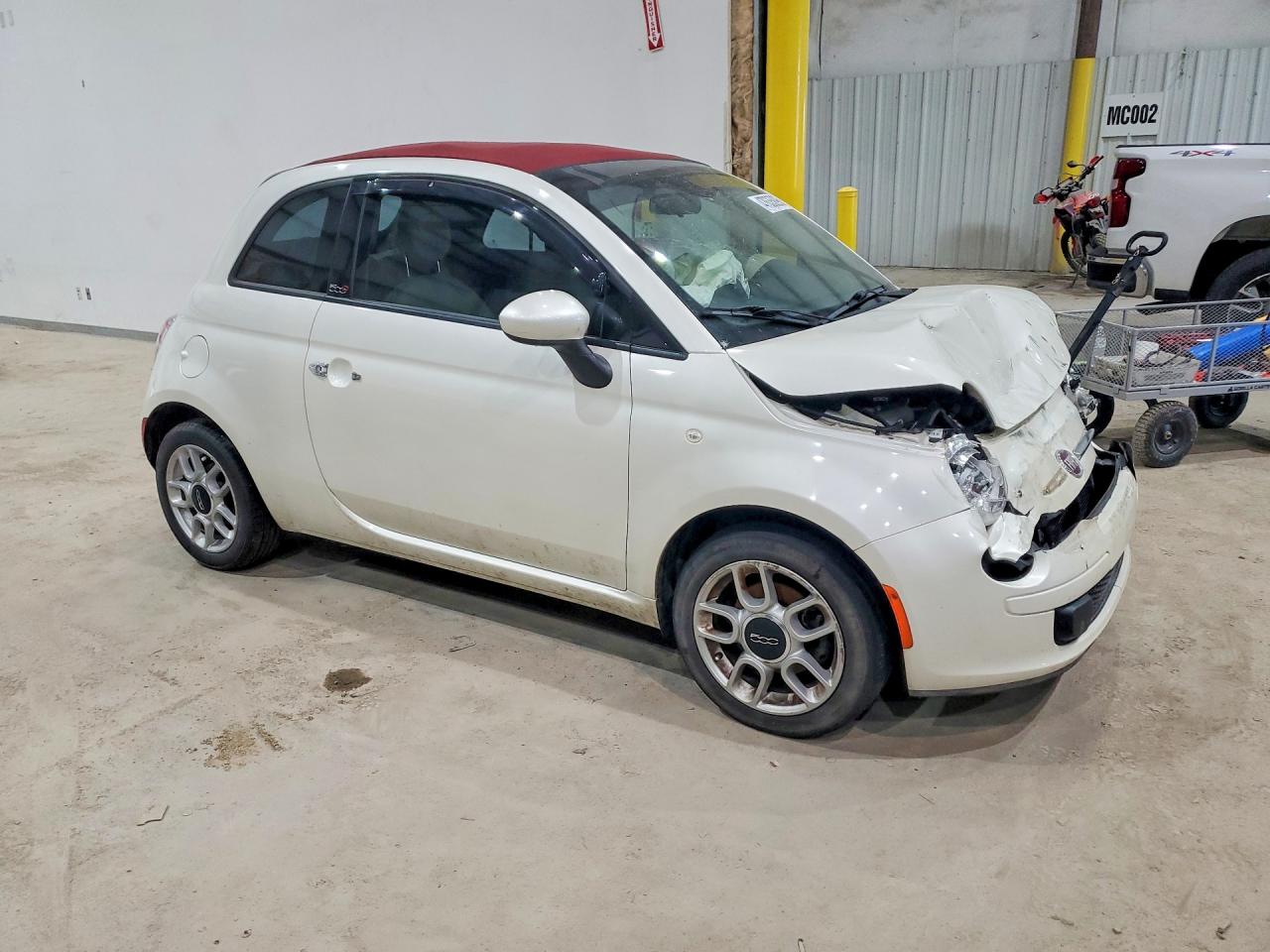 2015 Fiat 500 Pop White vin: 3C3CFFDR8FT653330
