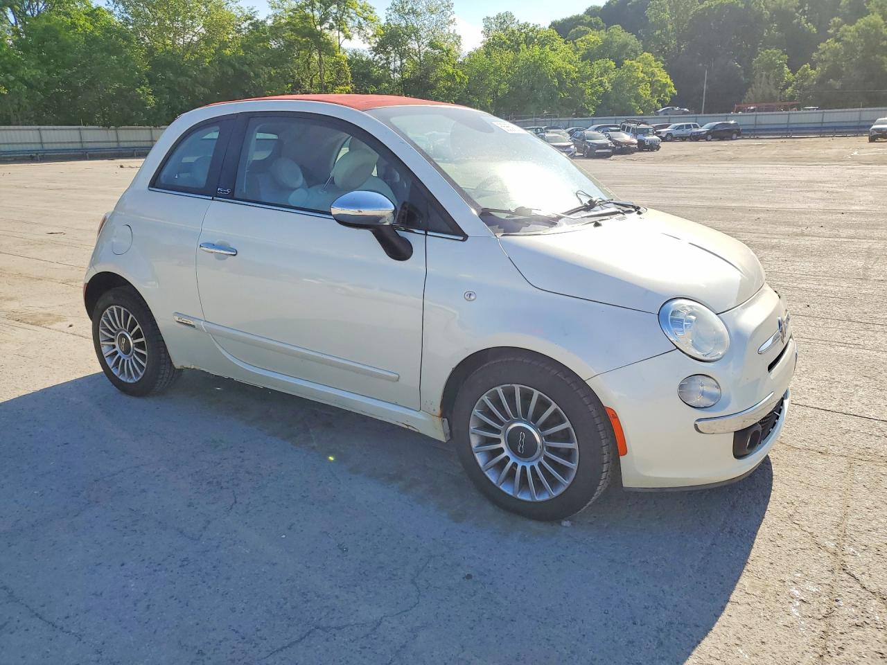 2014 Fiat 500 Lounge Cream vin: 3C3CFFER0ET239973