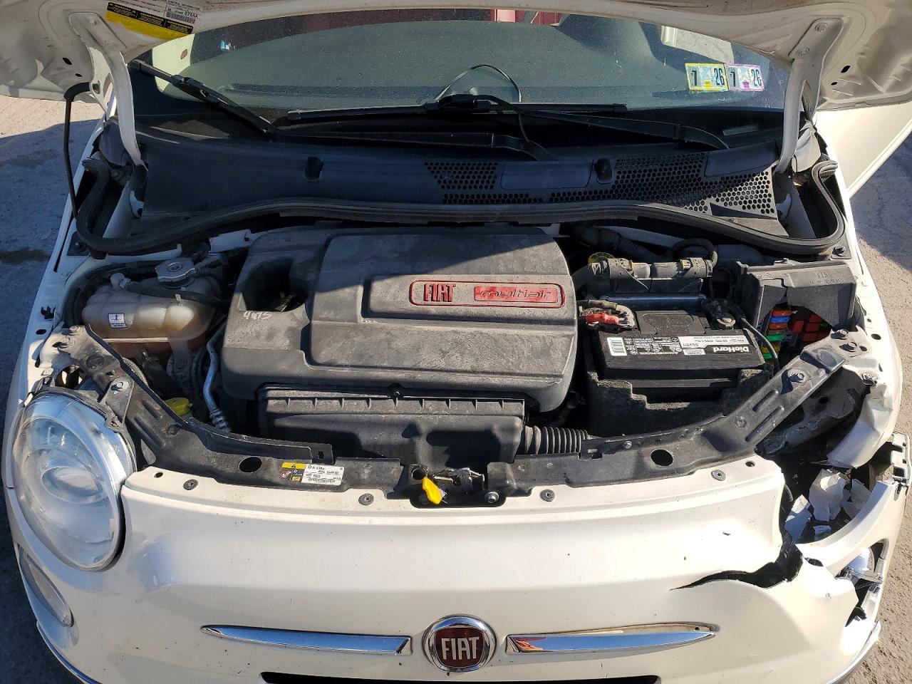 2014 Fiat 500 Lounge Cream vin: 3C3CFFER0ET239973