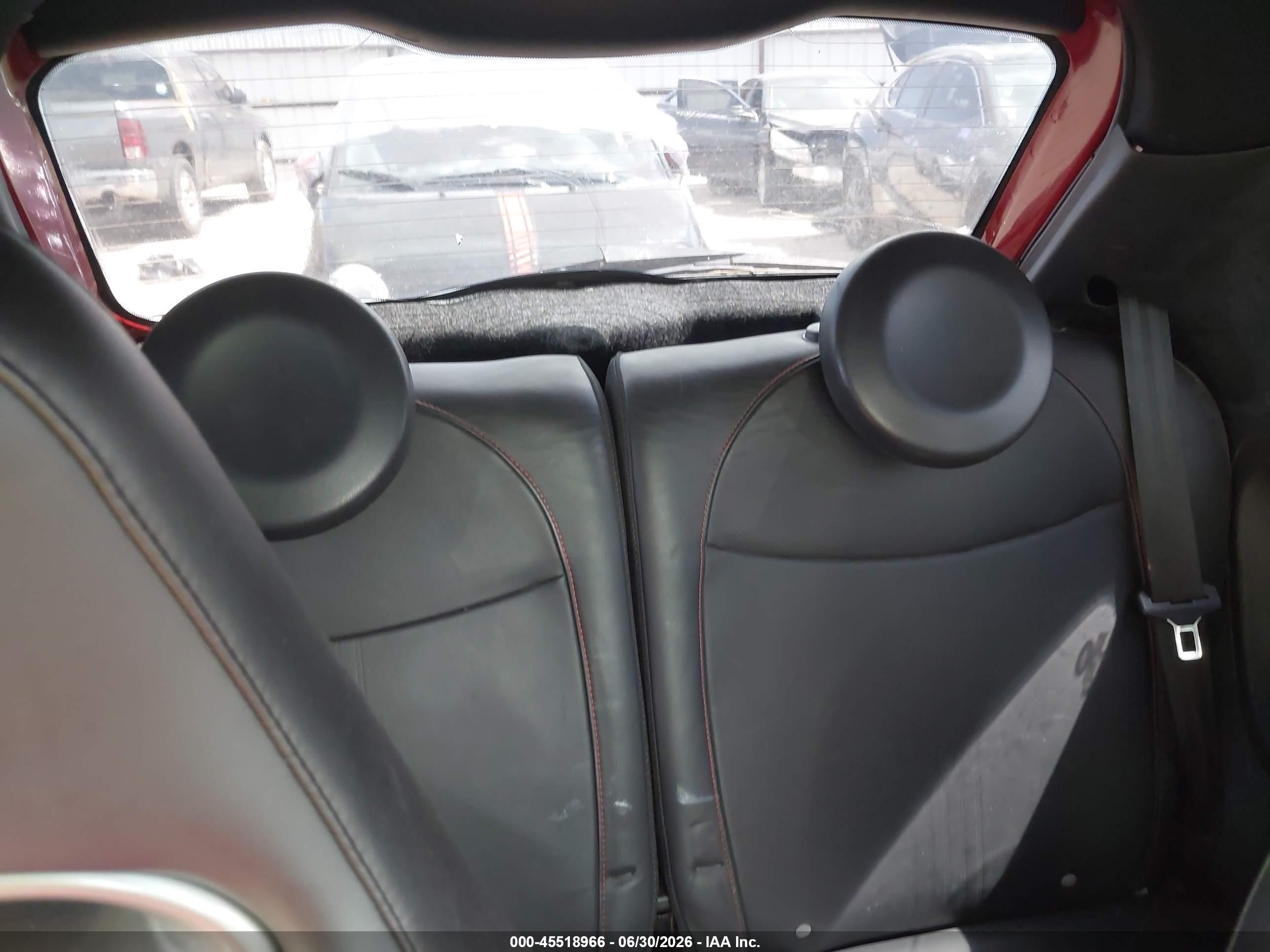 2012 Fiat 500 Abarth Красный vin: 3C3CFFFH2CT380112